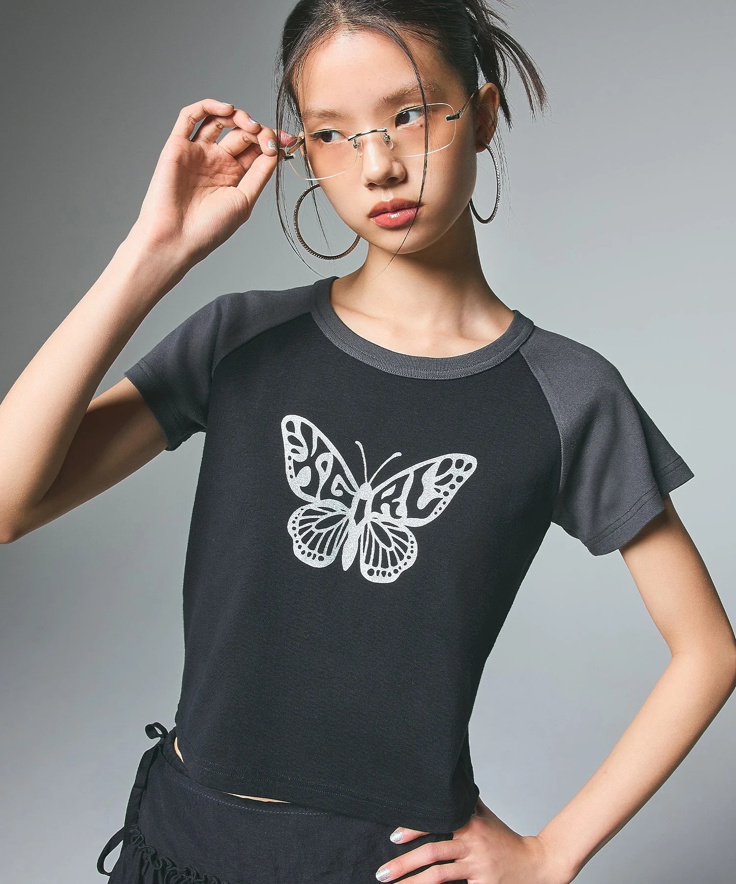 X-girl  GLITTER BUTTERFLY RAGLAN S/S BABY TEE