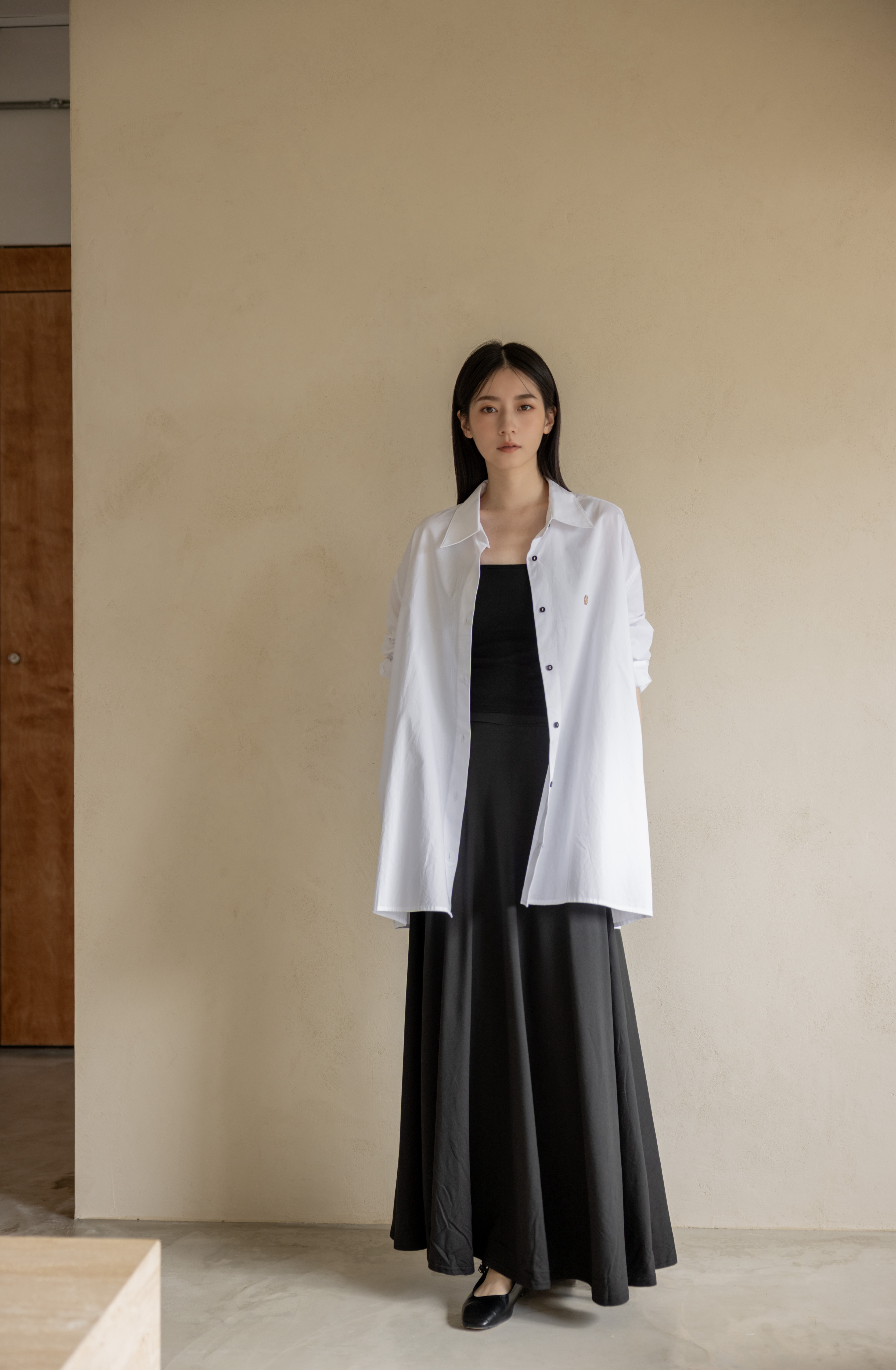 小心機顯瘦散擺長裙-黑