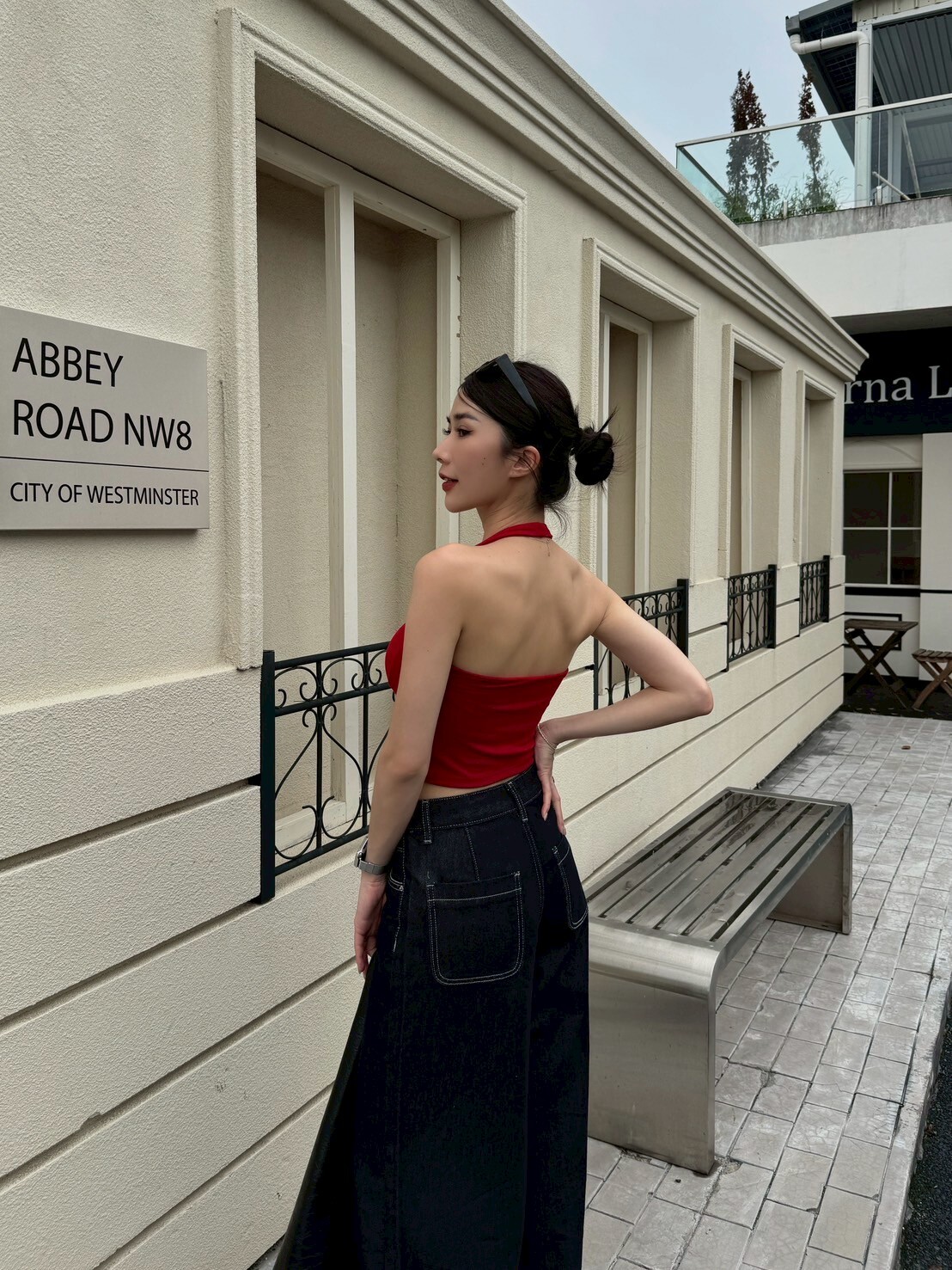 繞脖彈性短版BRATOP