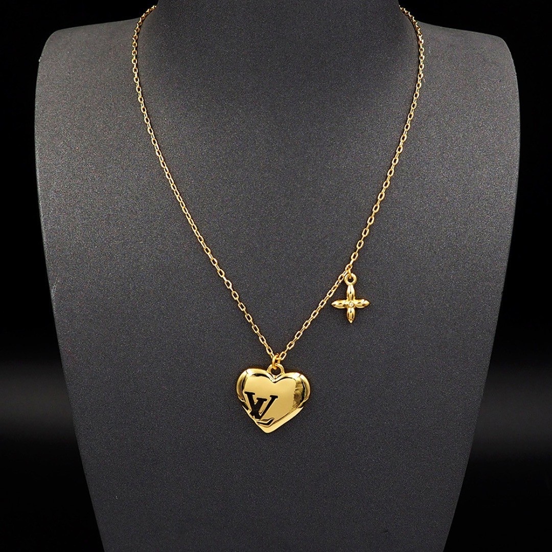 18k v”BloomingHeart愛心鏤空小老花”情人節限定高奢定製項鍊