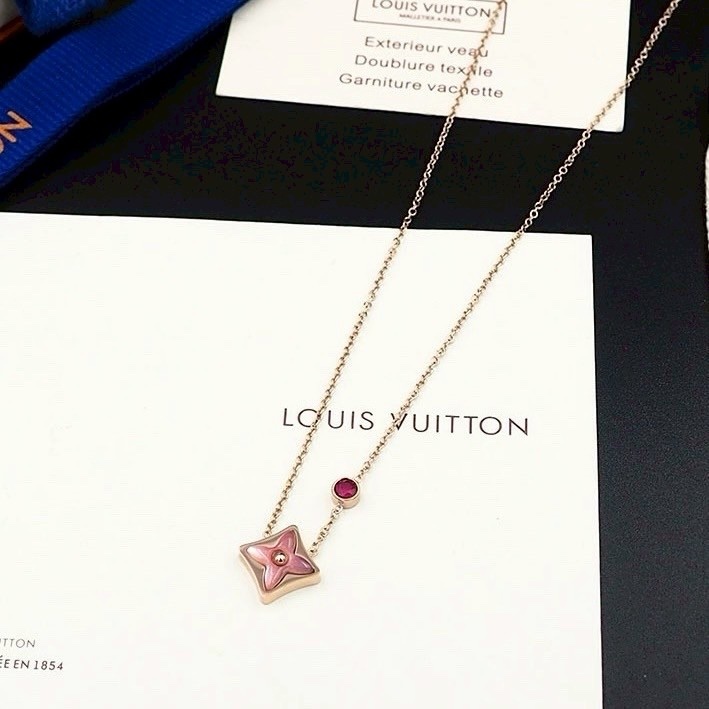 18k Color Blossom BB情人限定夢幻粉紅母貝”高奢定製項鍊