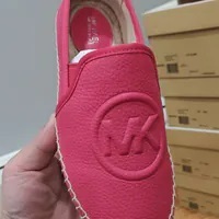 [S] MICHAEL KORS DRAGON FRUIT HASTING ESPADRILLE FX LEATHER/MK CHARM DEBOSS [FINAL SALE], 49R5HTFP1L-DRAGON FRUIT (SMK1302)
