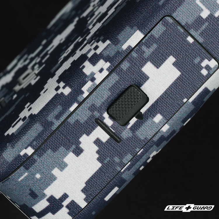 LIFE+GUARD 相機貼膜安裝特寫，適用 DJI OSMO 360