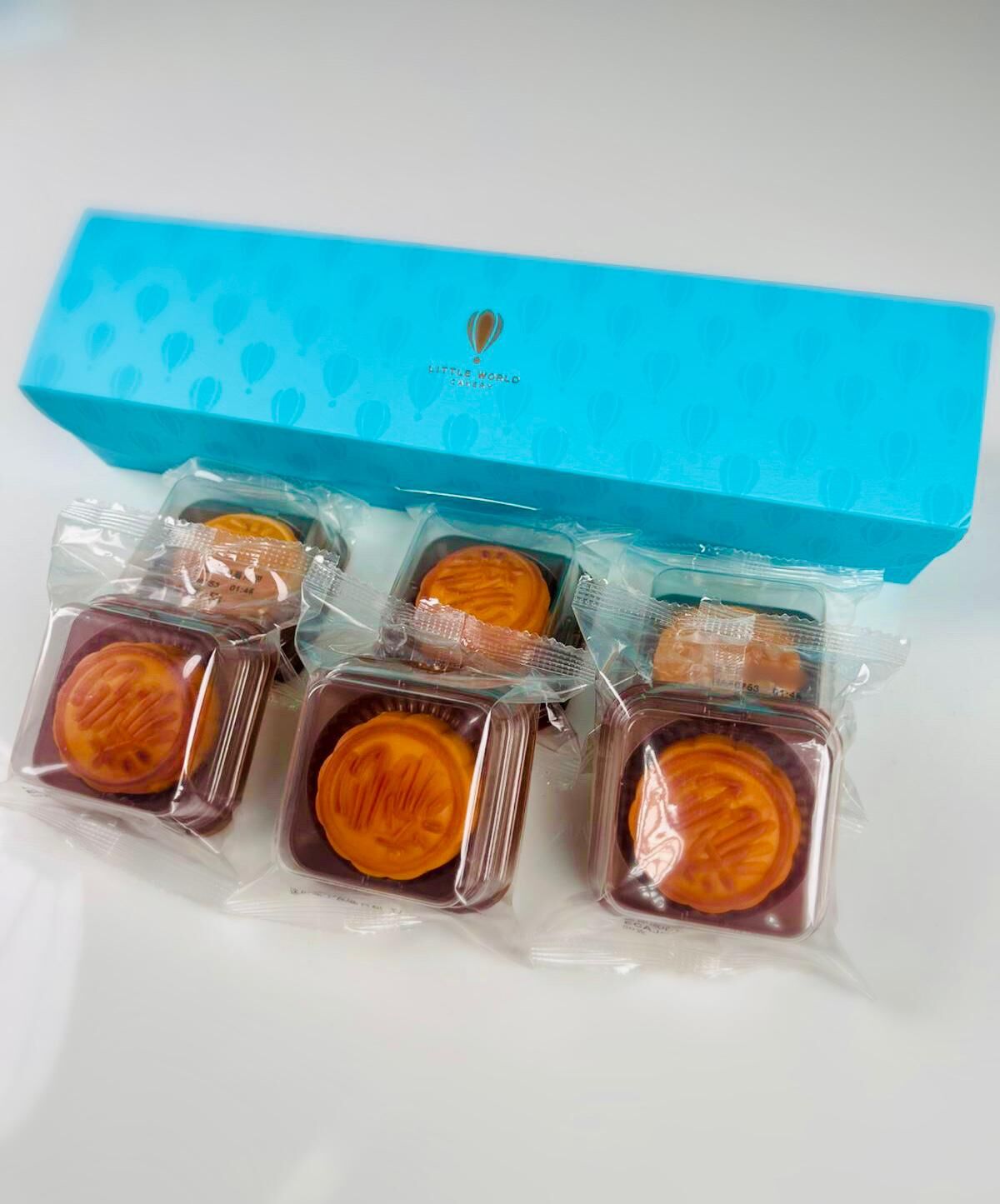 Little World Cakery 五星級滋味月餅 (1盒6個流心奶皇月餅）