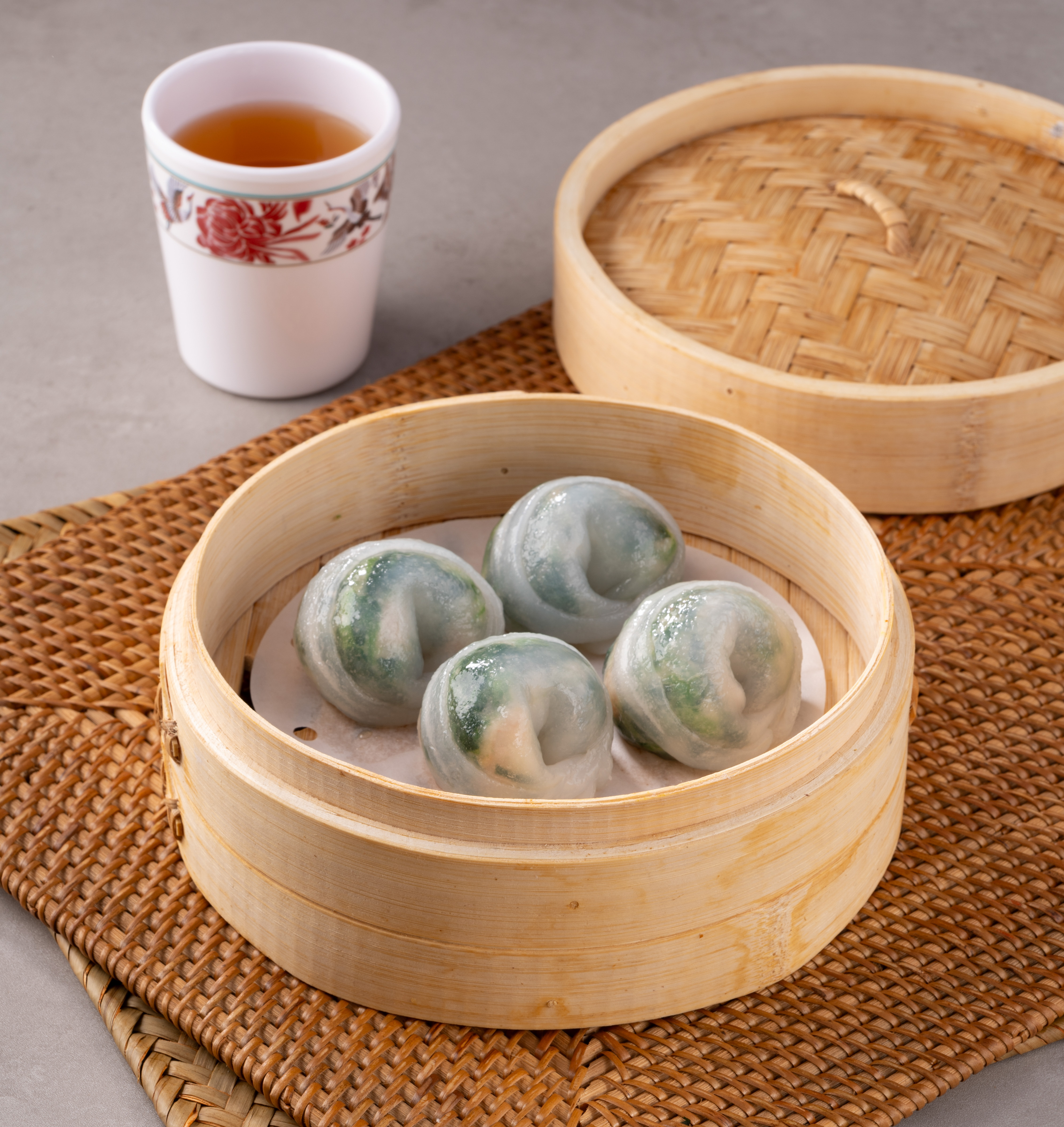 鮮蝦菜苗餃（四件）