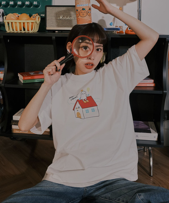 SP｜平凡乙女日記｜短tee｜屋頂上的白日夢