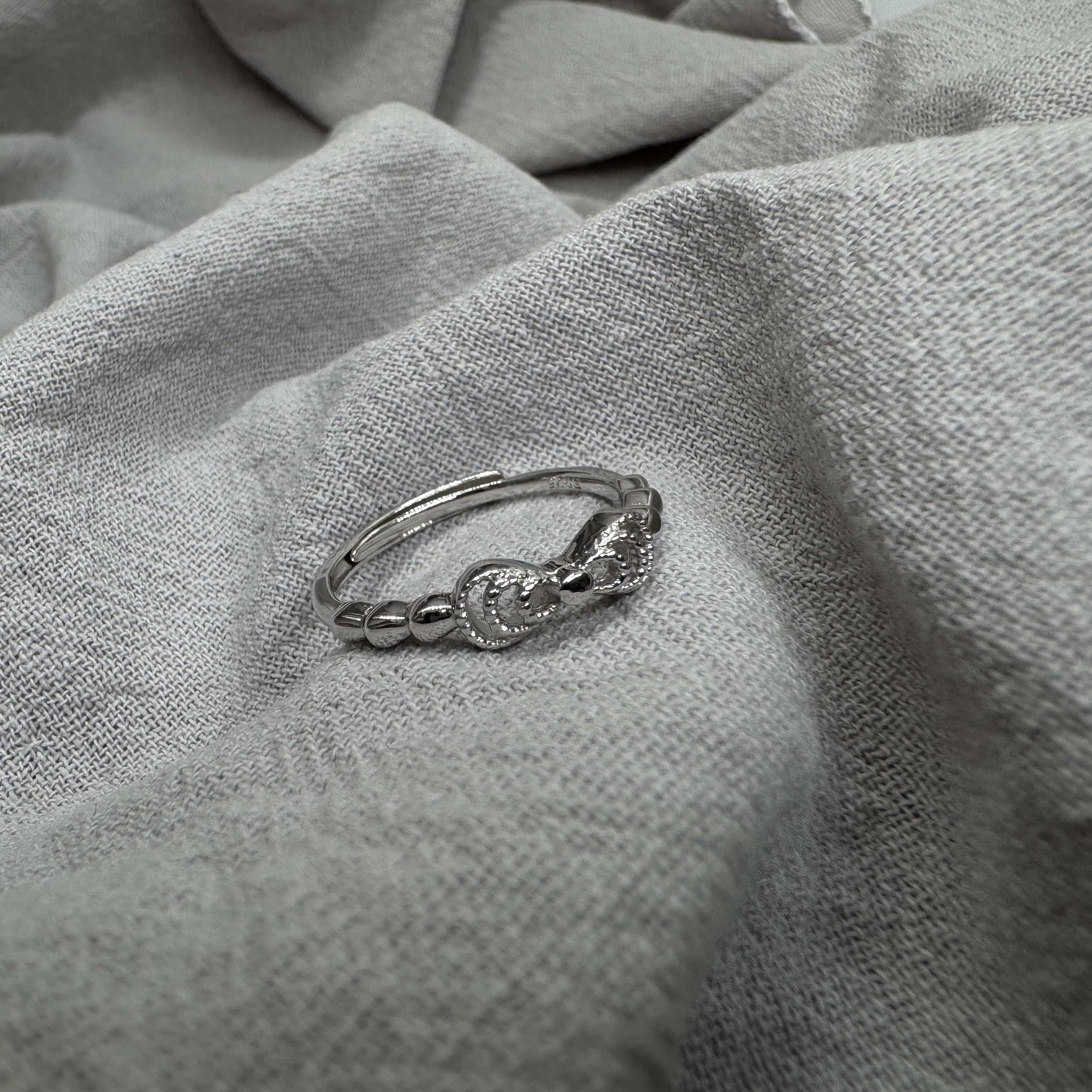 蝴結相依 - 純銀戒指