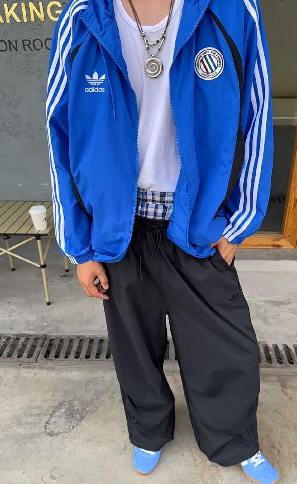 adidas Originals ADICOLOR 藍色 秋冬運動寬鬆連帽外套 男款 百搭休閒夾克 Aug25