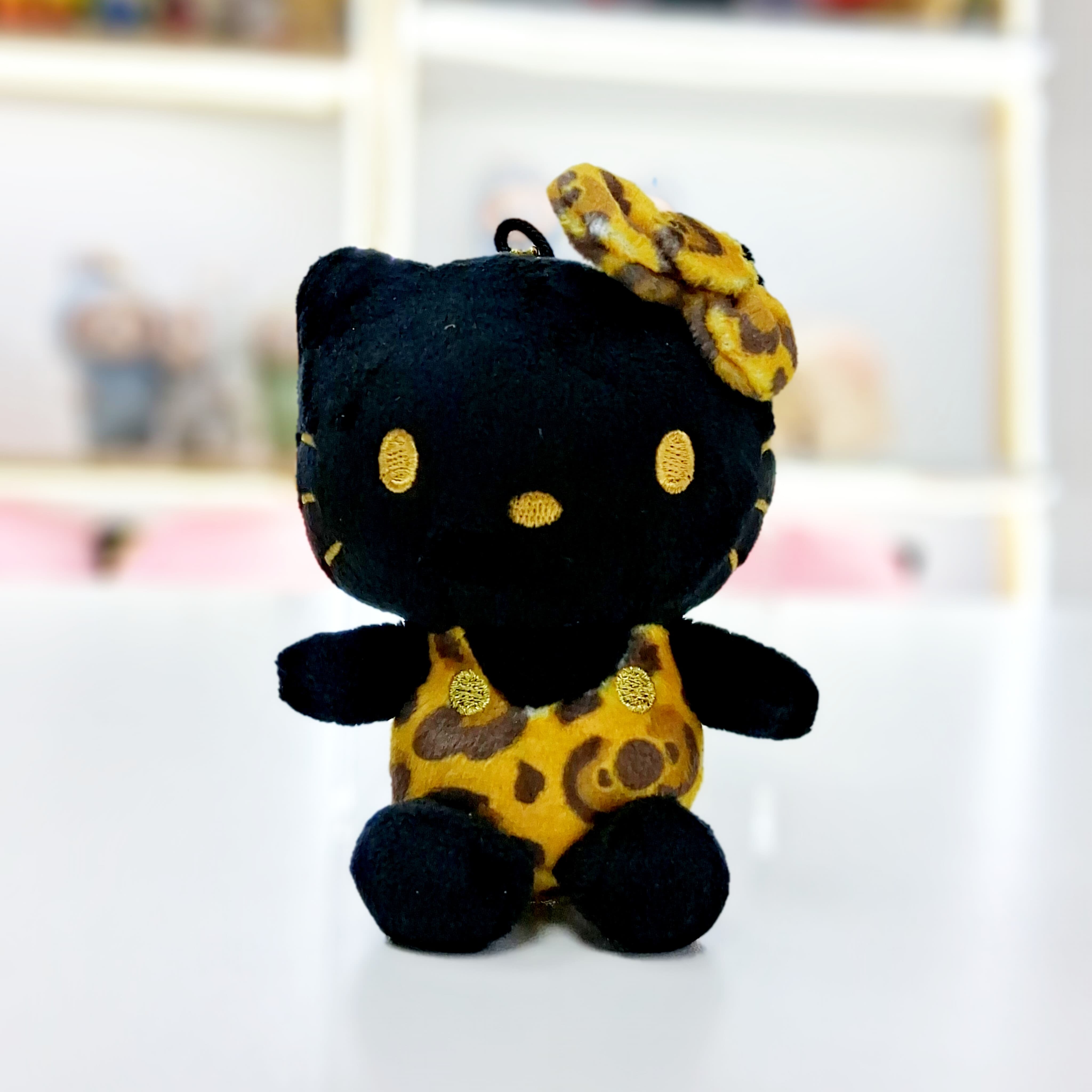 Sanrio Hello Kitty Leopard Print Series Ball Chain Mascot Black/Brown