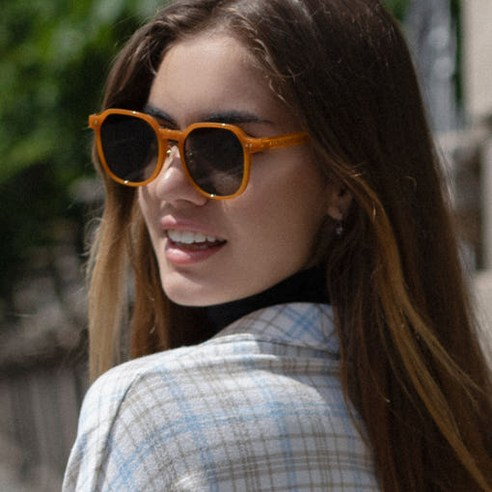 徐睿知、V同款｜聖水新銳潮牌｜RIETI｜LACTEA RT 4025