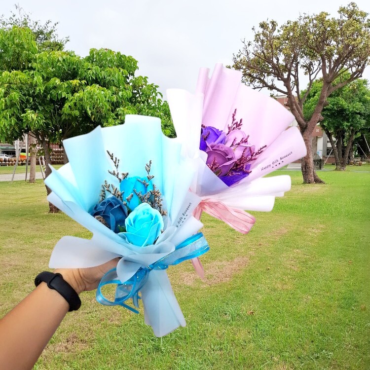 三朵乾燥花香皂花玫瑰花束,桃園花店,幸福禮物,3-stalks-rose dryflower bouquet