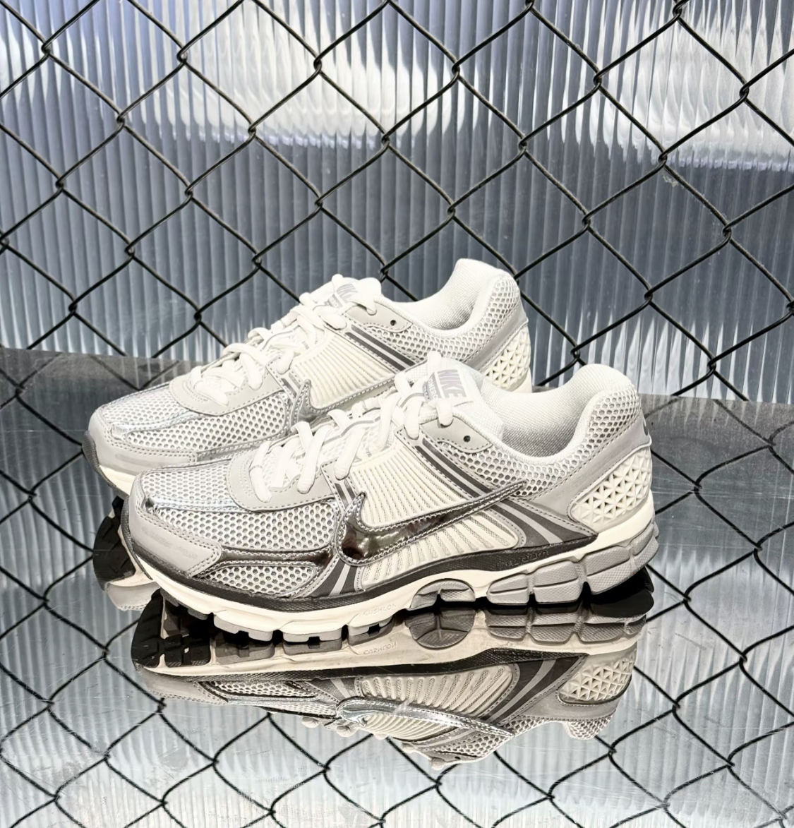 【APAIR】預購 Nike Zoom Vomero 5 灰白 白銀灰 戶外 機能 復古跑鞋 IM2219-121