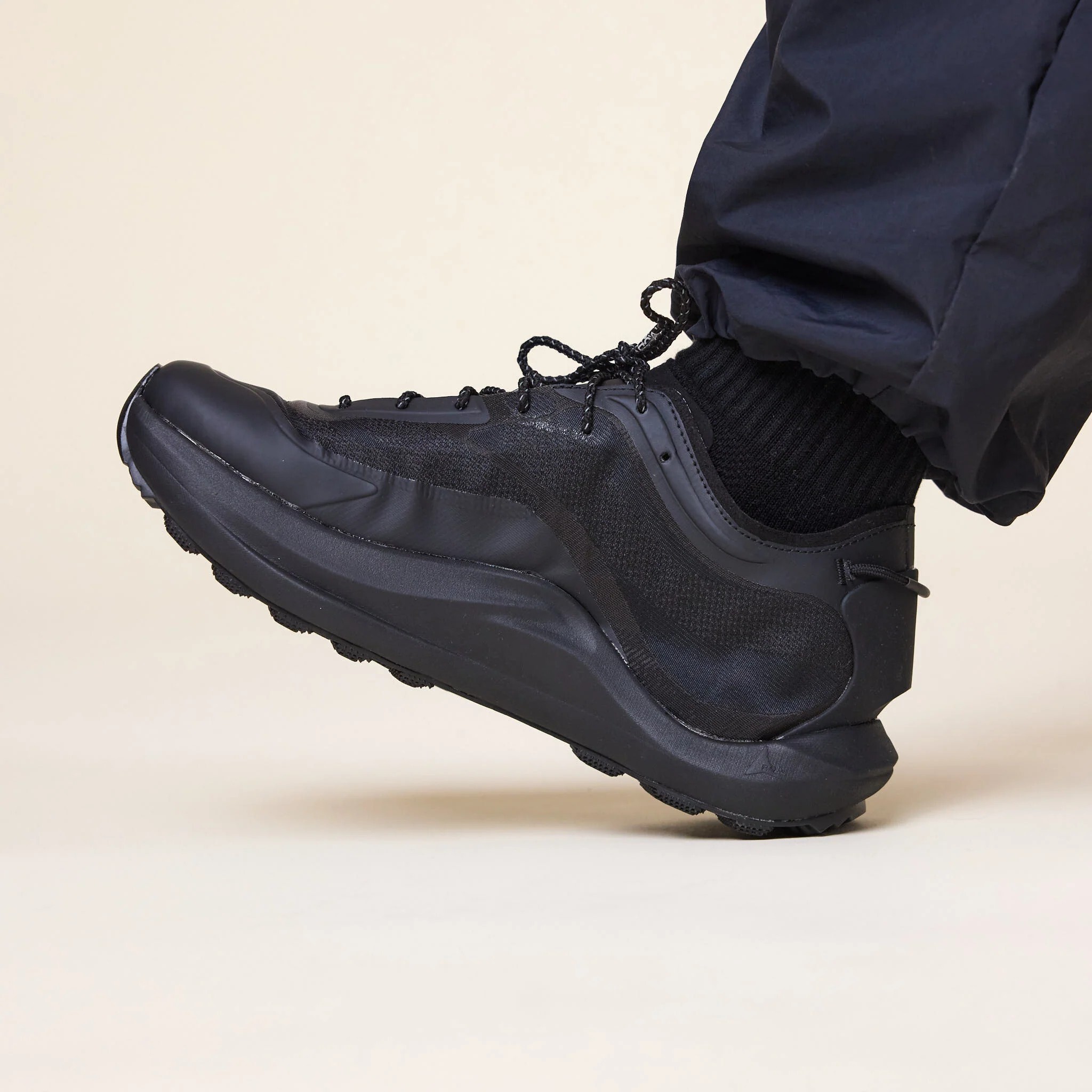 【Focus Store】預購 ROA Sella "Black" 黑 251204M237000