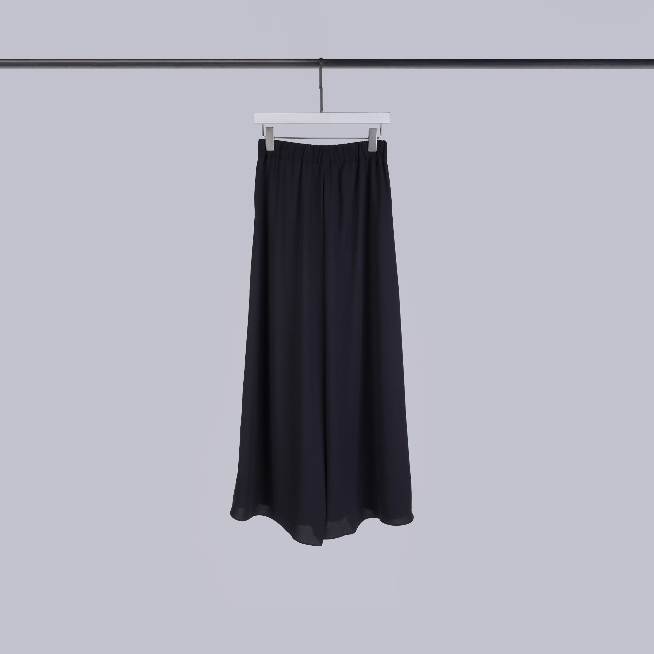 質感百搭薄寬褲 | 就是黑