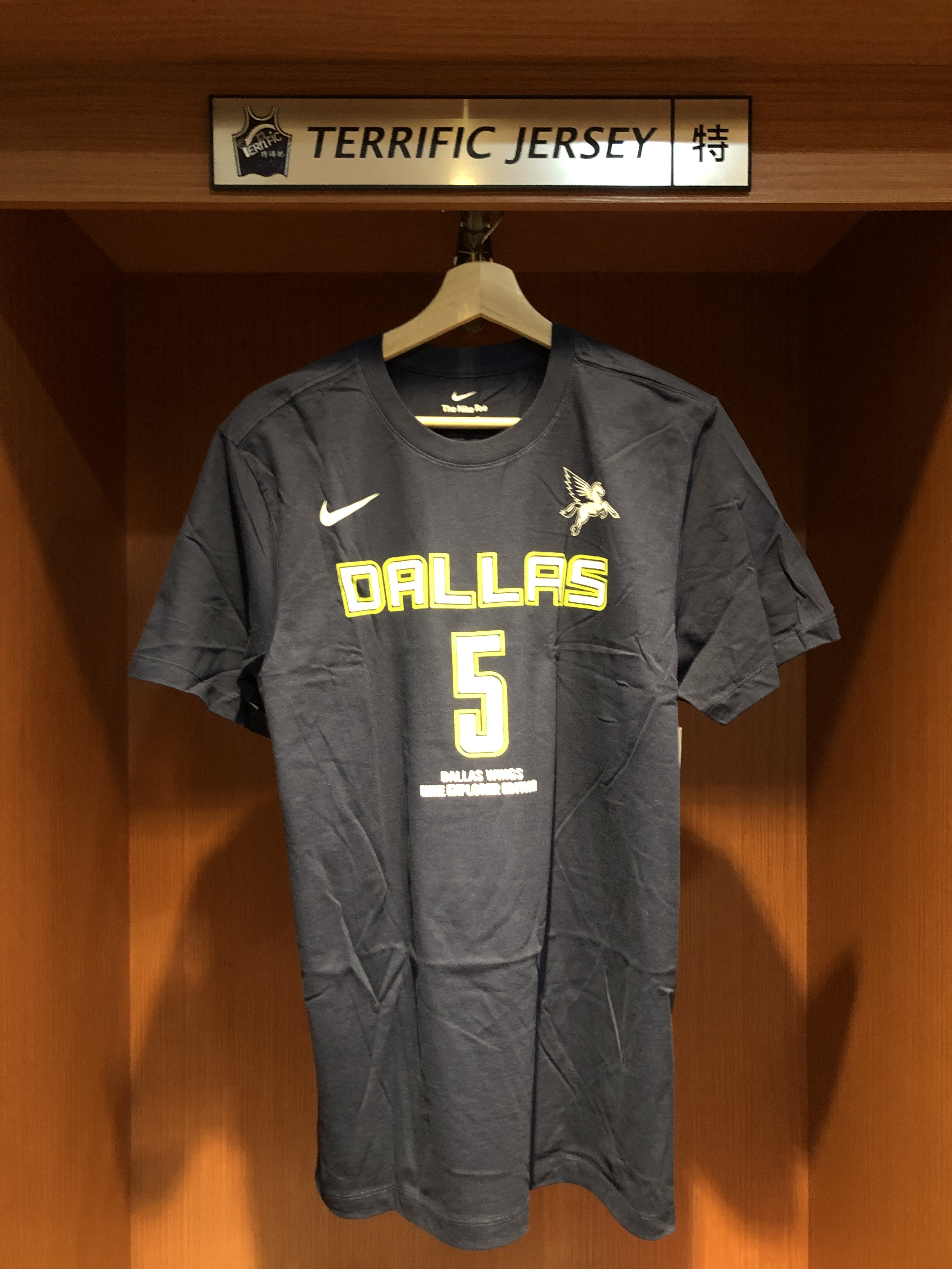 WNBA短袖 Paige Bueckers 達拉斯飛馬深藍 Nike Player Name Tee 棉質短袖 全新