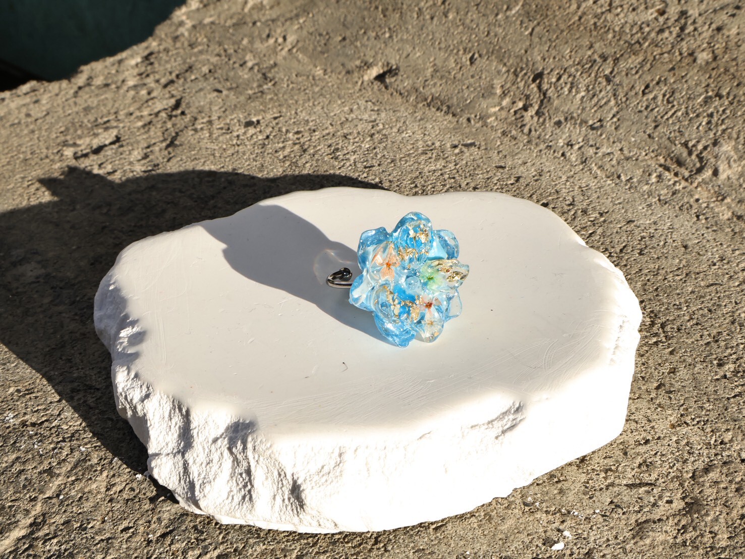 The Lovely Rings / 環保系列 瓶蓋小花戒指（淺藍）