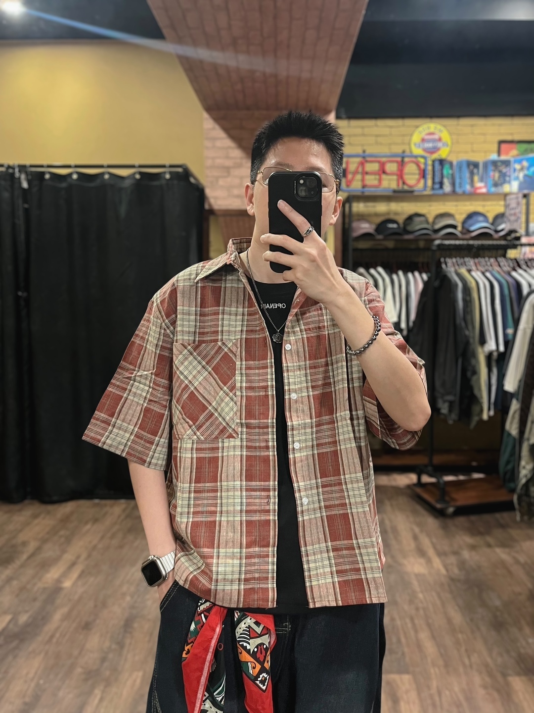 學院風BOXY寬短格紋襯衫