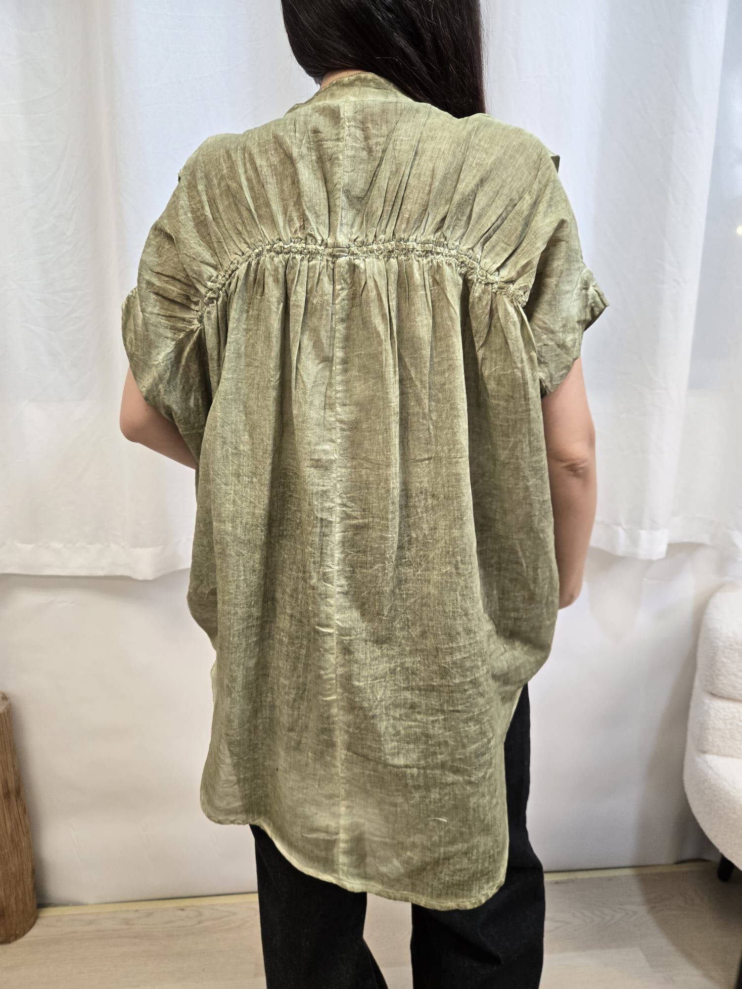 LN 洗水蝙蝠襯衫