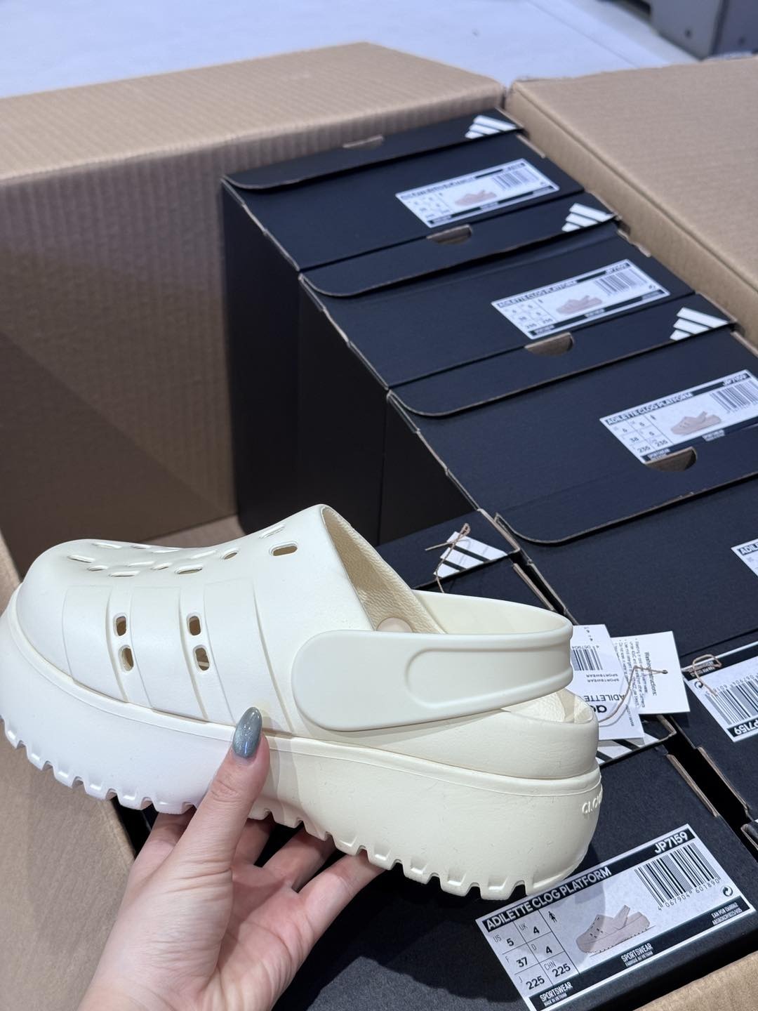 【預購】Adidas Adilette ClOG Platform G080801 女裝洞洞鞋