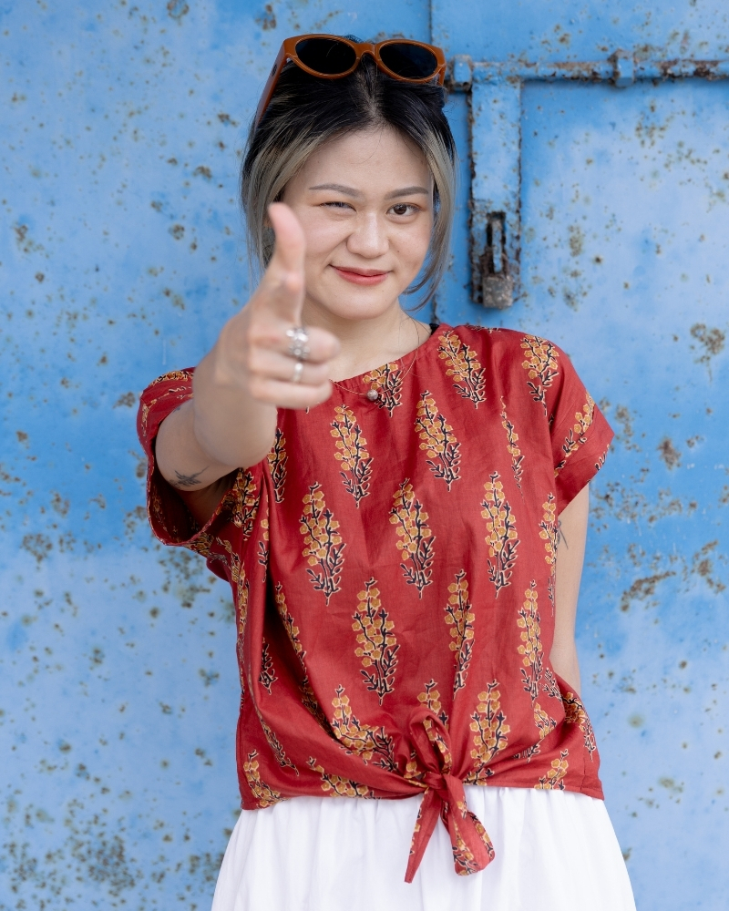 印度蓋染工藝親膚純棉 打結上衣 - 金魚草紅