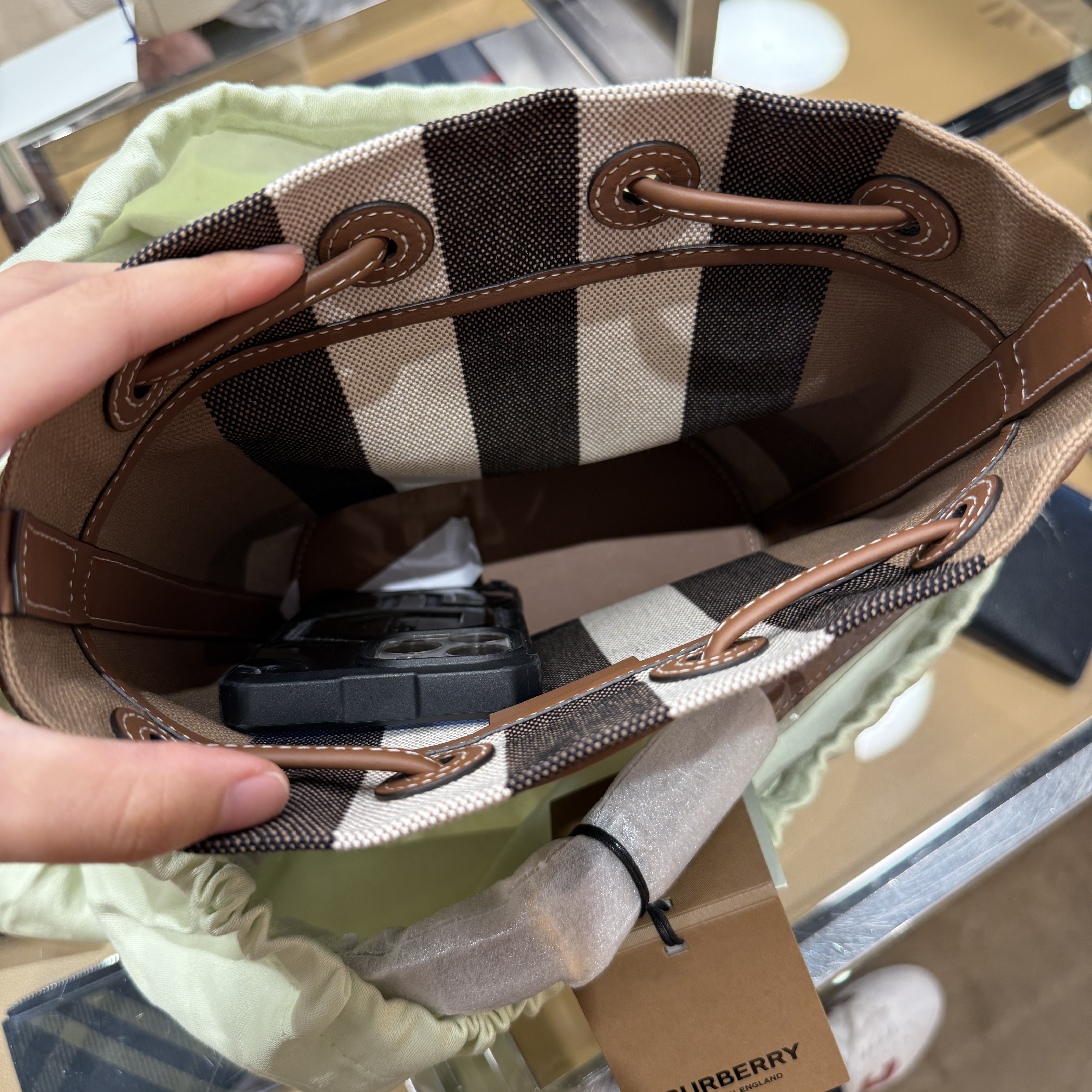 Burberry classic bucket crosssbody bag Taupe Brown