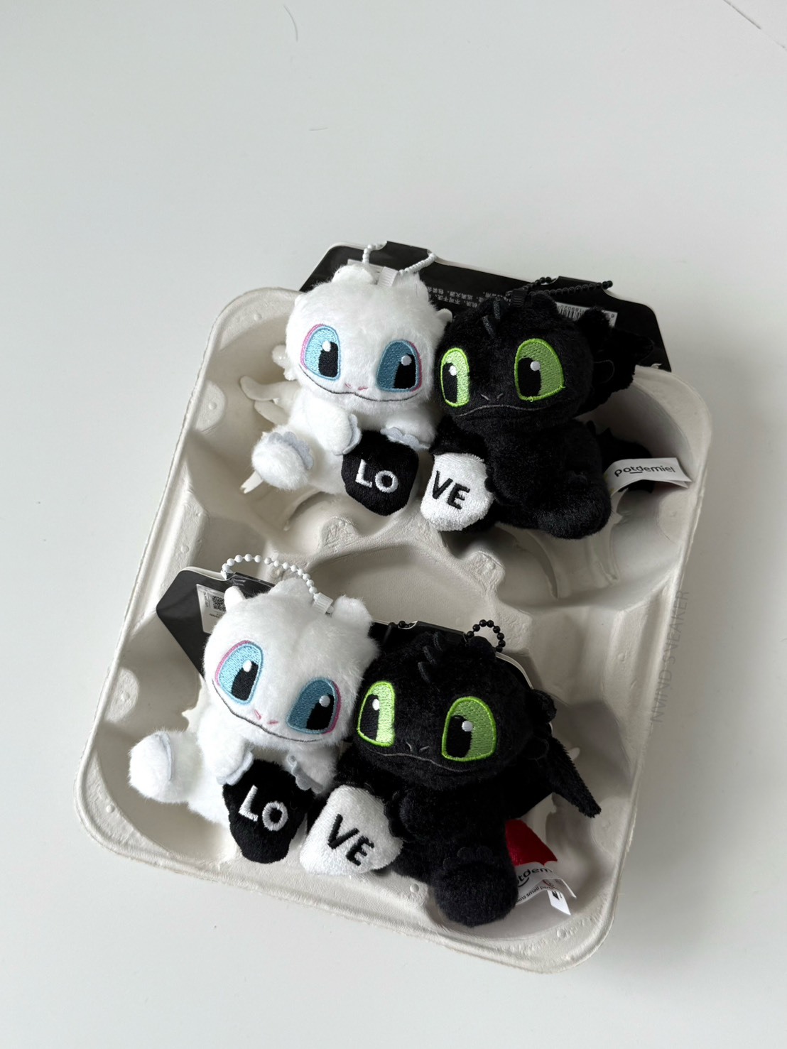 <快速出貨> POTDEMIEL x 環球影城 馴龍高手 夜煞/光煞 沒牙 磁吸貼貼吊飾