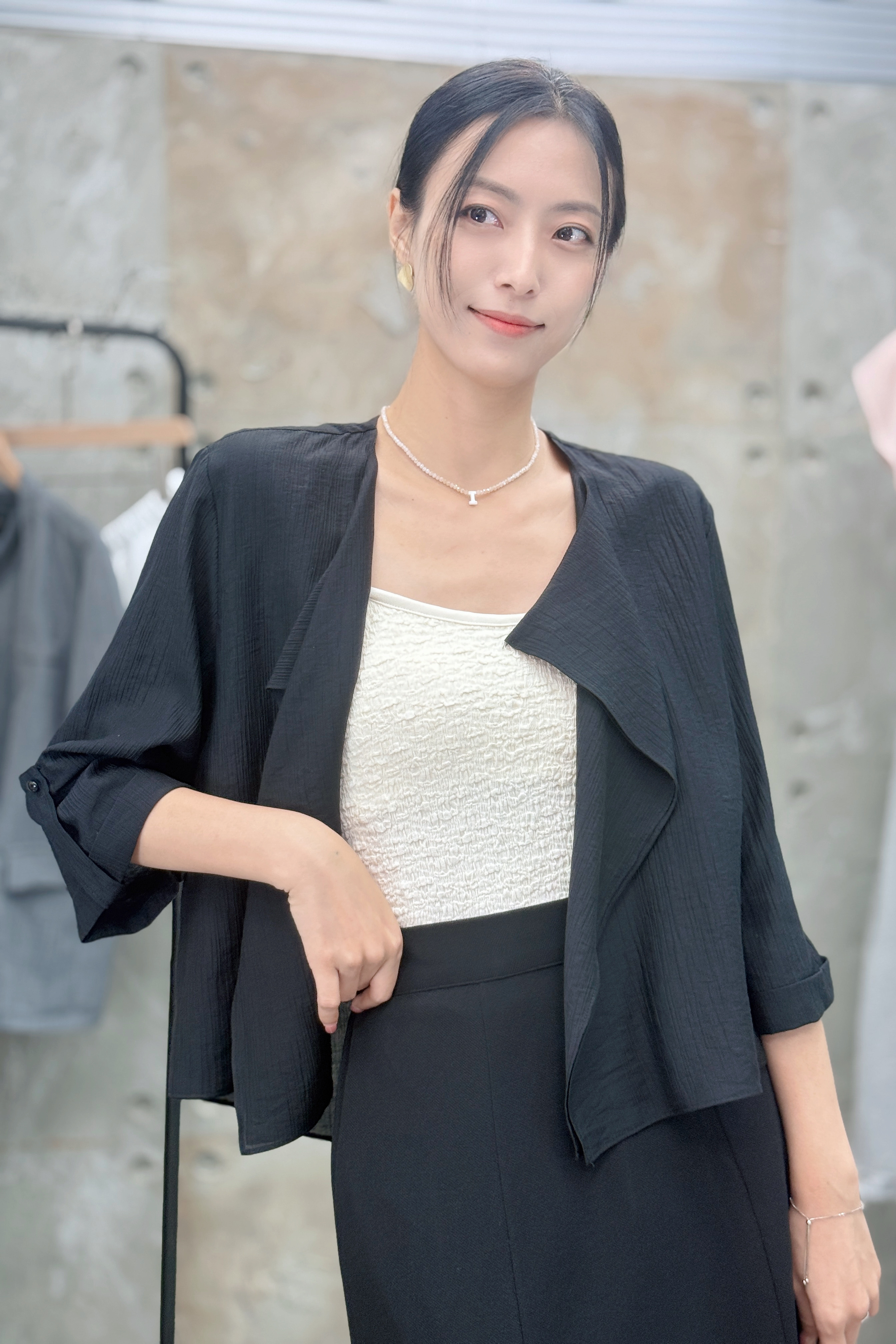 JK#7642🤍水光肌理卷袖外套