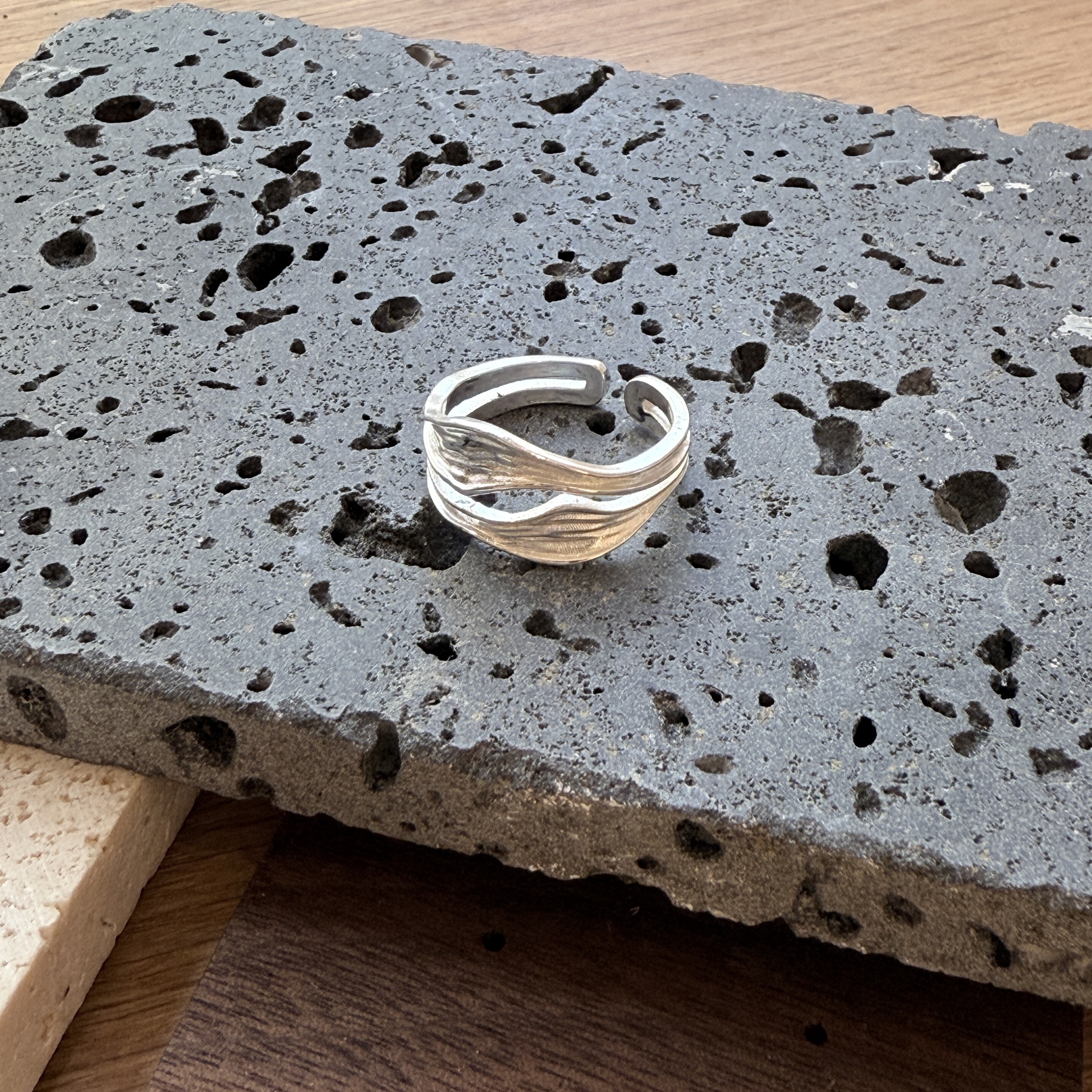 Korean Style Ring。Adjustable