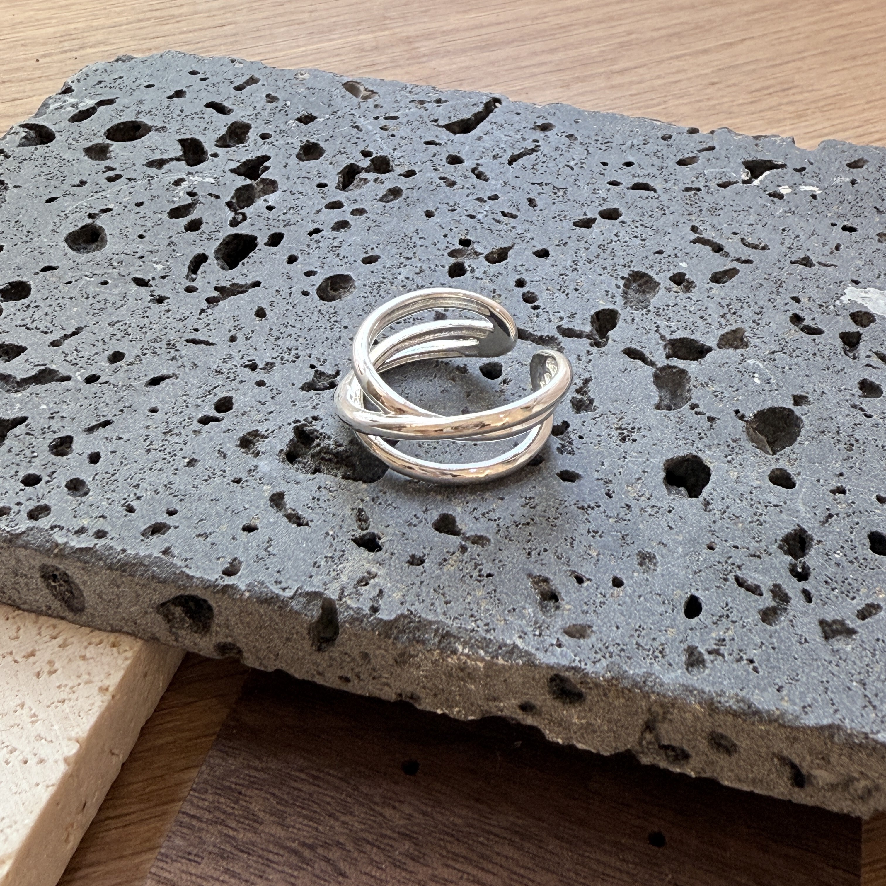 Korean Style Ring。Adjustable