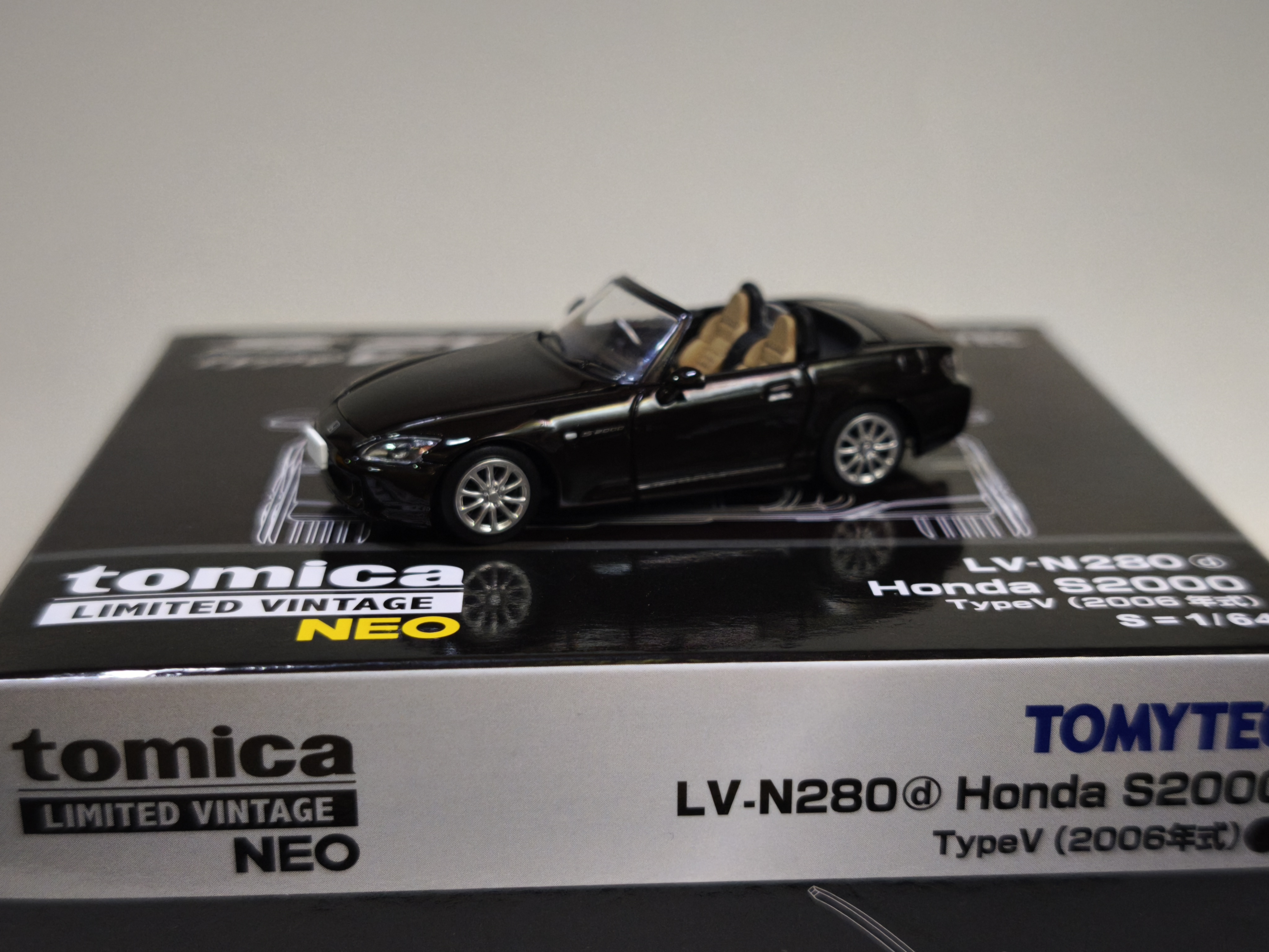 Tomytec LV-N280d Honda S2000 TypeV 2006 model (dark red