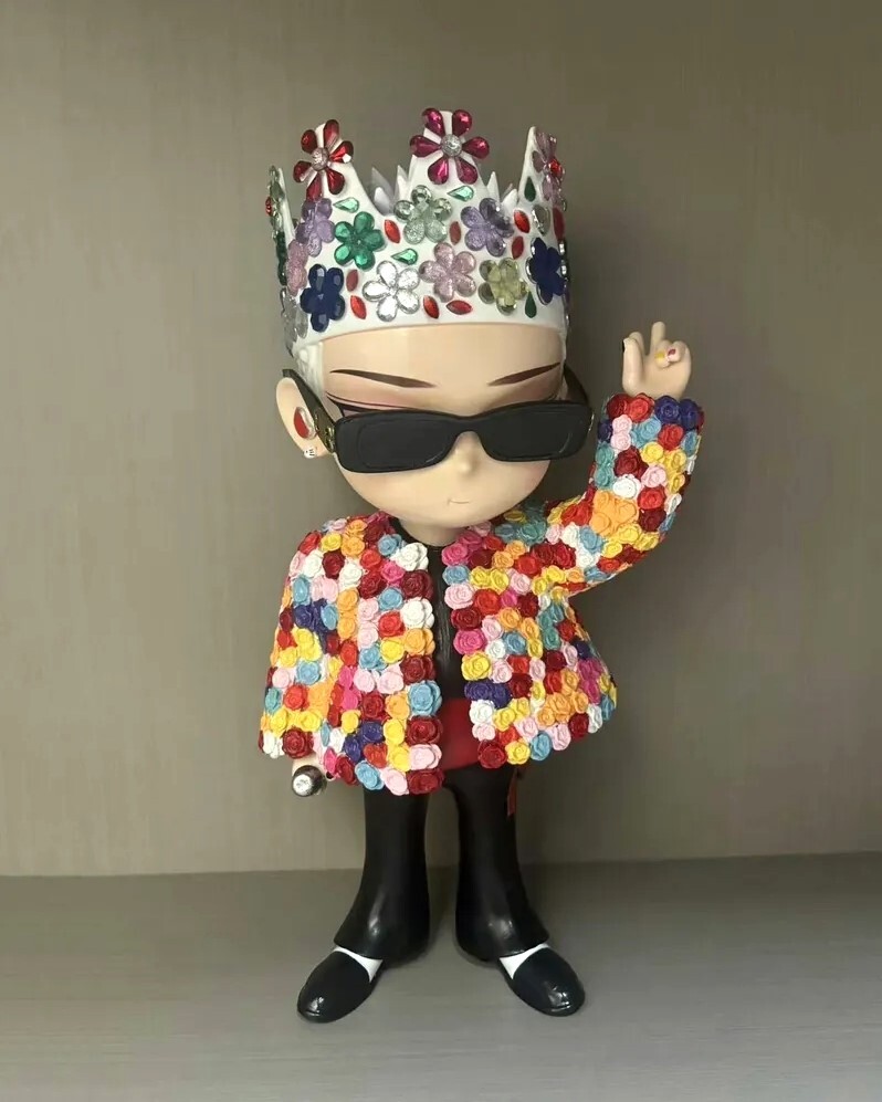 <現貨售完不補🌹> GD 台灣演唱會 彩虹玫瑰 潮玩 公仔 限量款