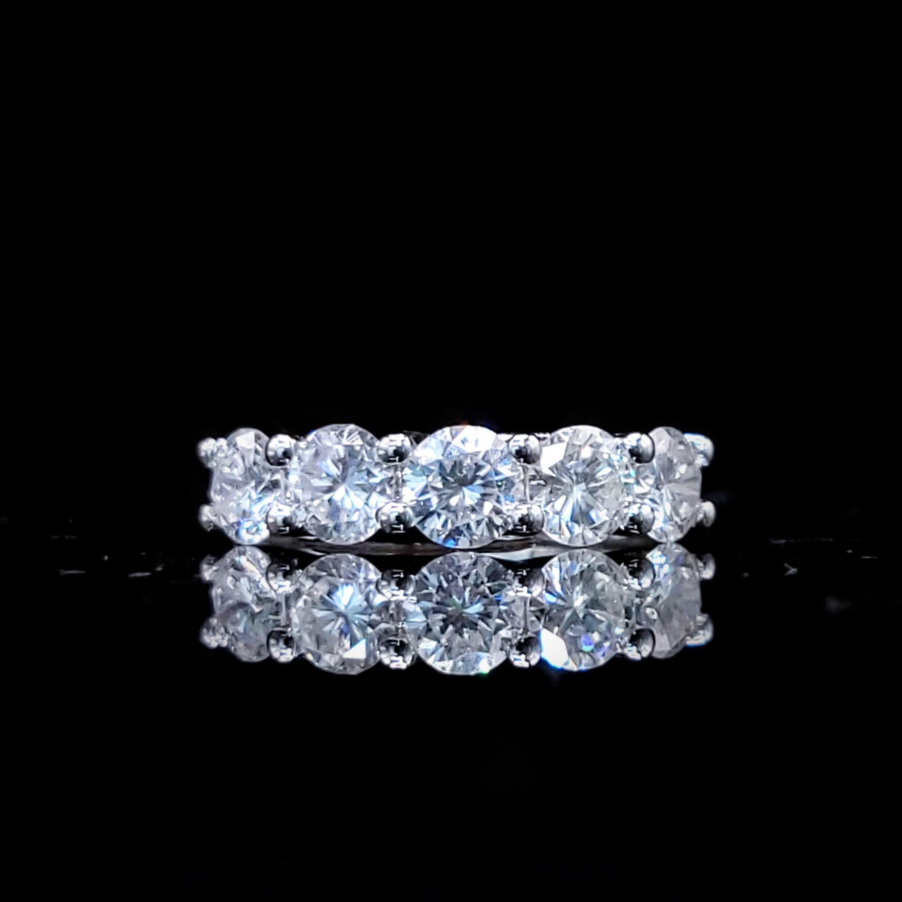 18K White Gold 1.62ct Diamond Ring