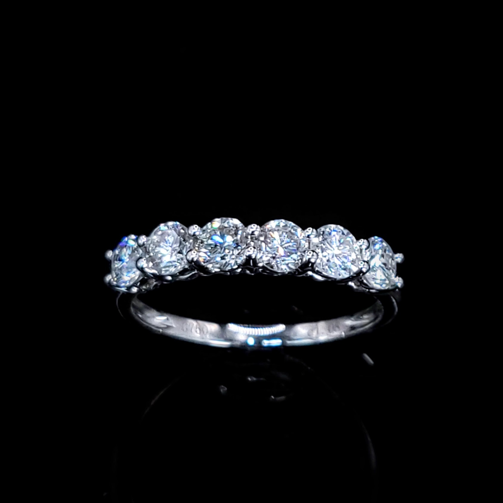 18K White Gold 1.08ct Diamond Ring