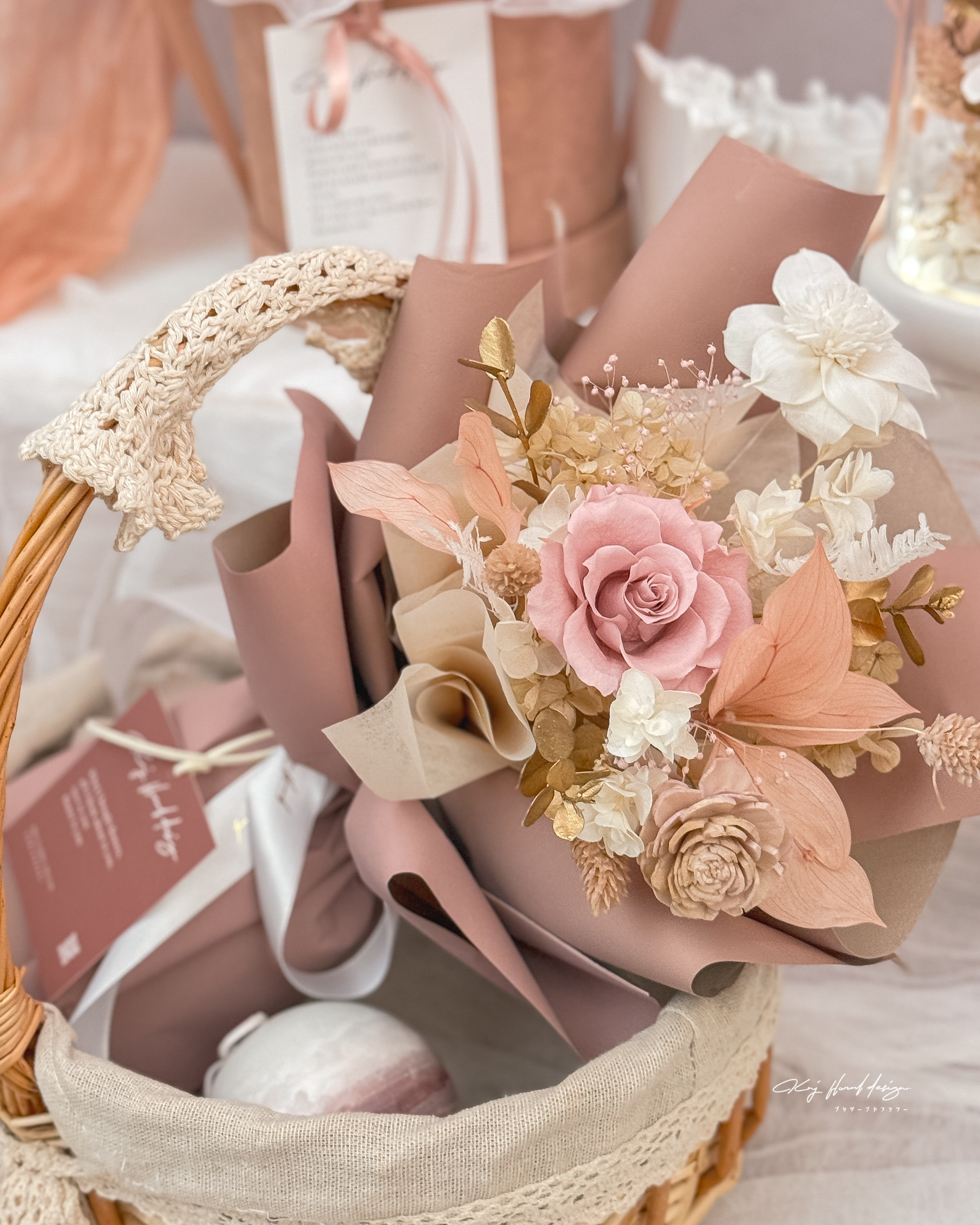 朦朧粉金・單朵永生玫瑰花束