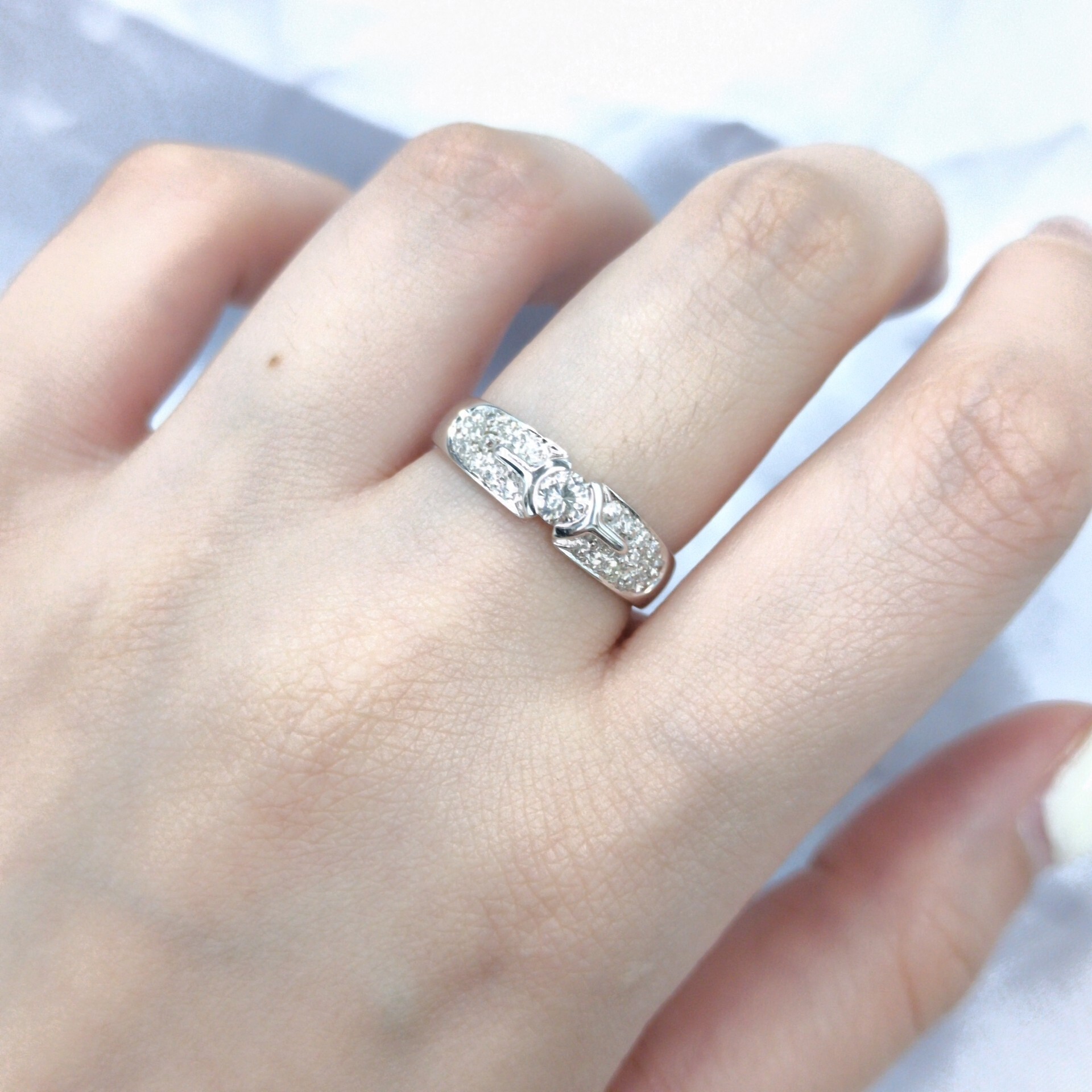 18K White Gold 0.37ct Diamond Ring