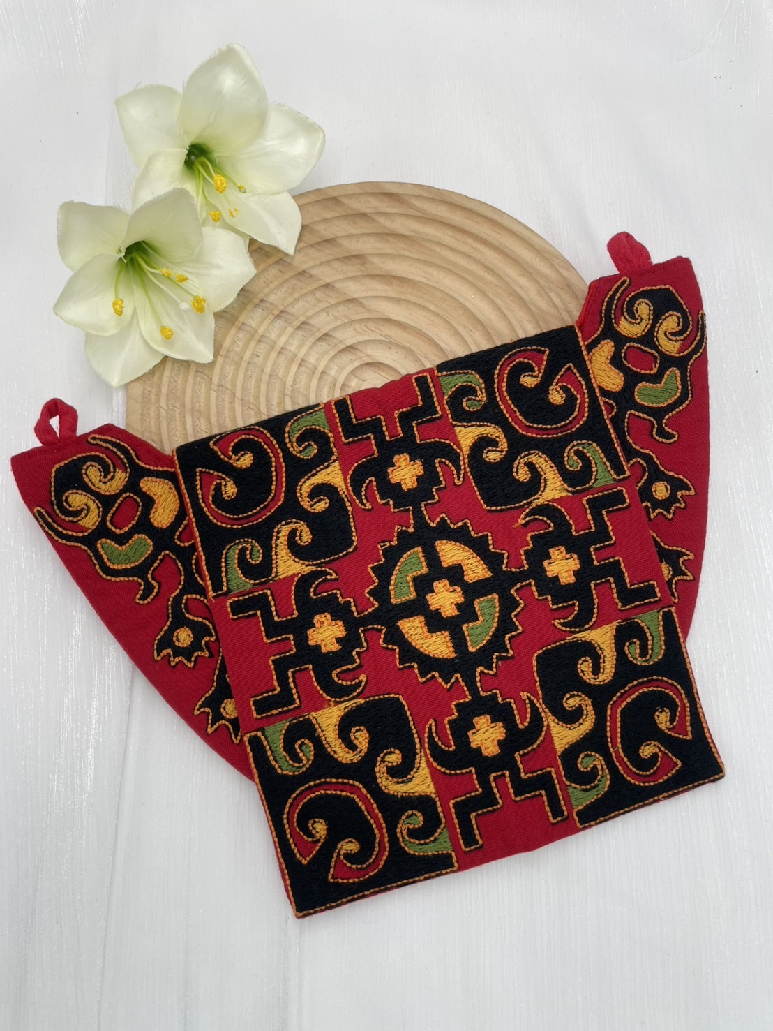 No.9手工珠繡圖騰包深16.5上寬28下寬約16.5