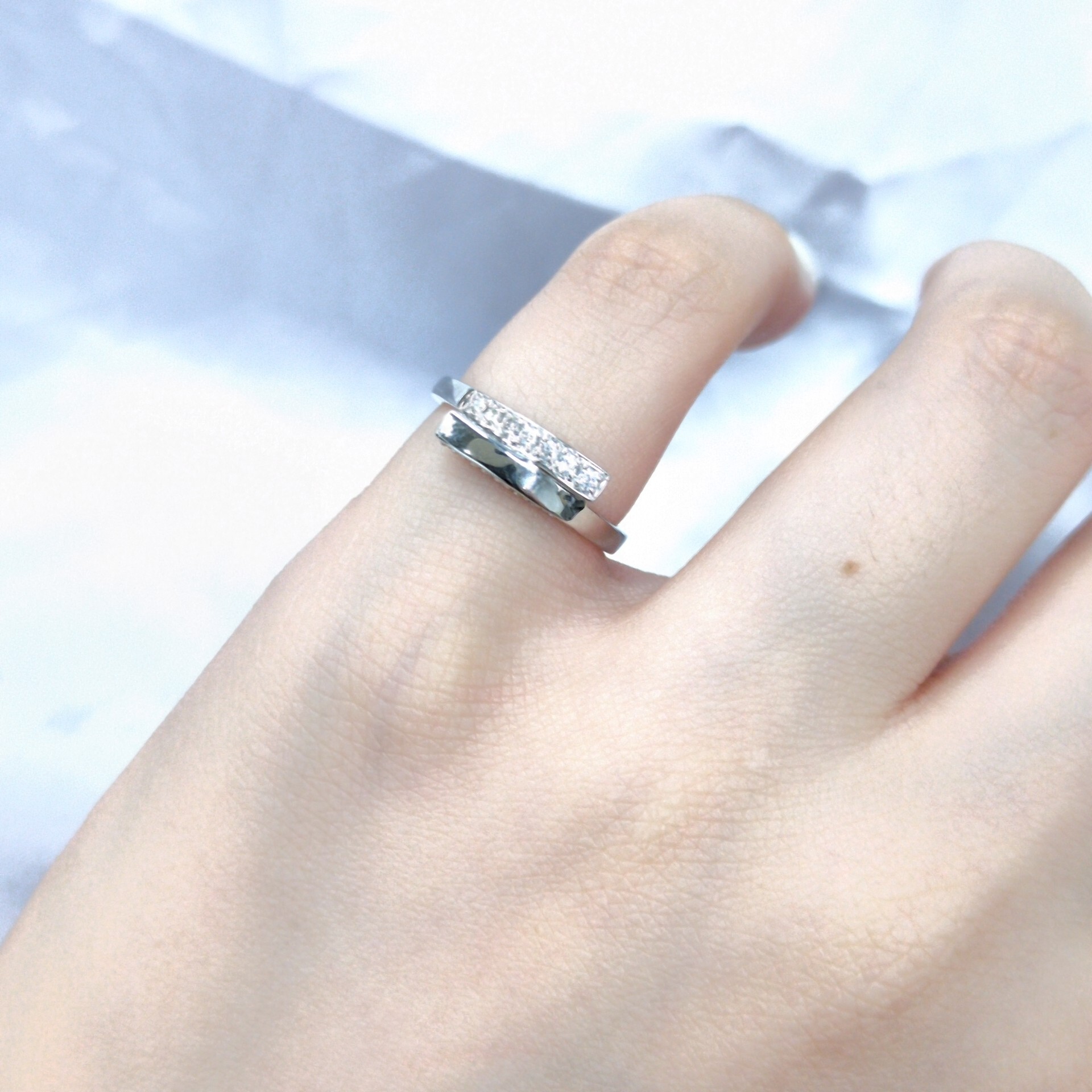 全新18K白金13份鑽石戒指