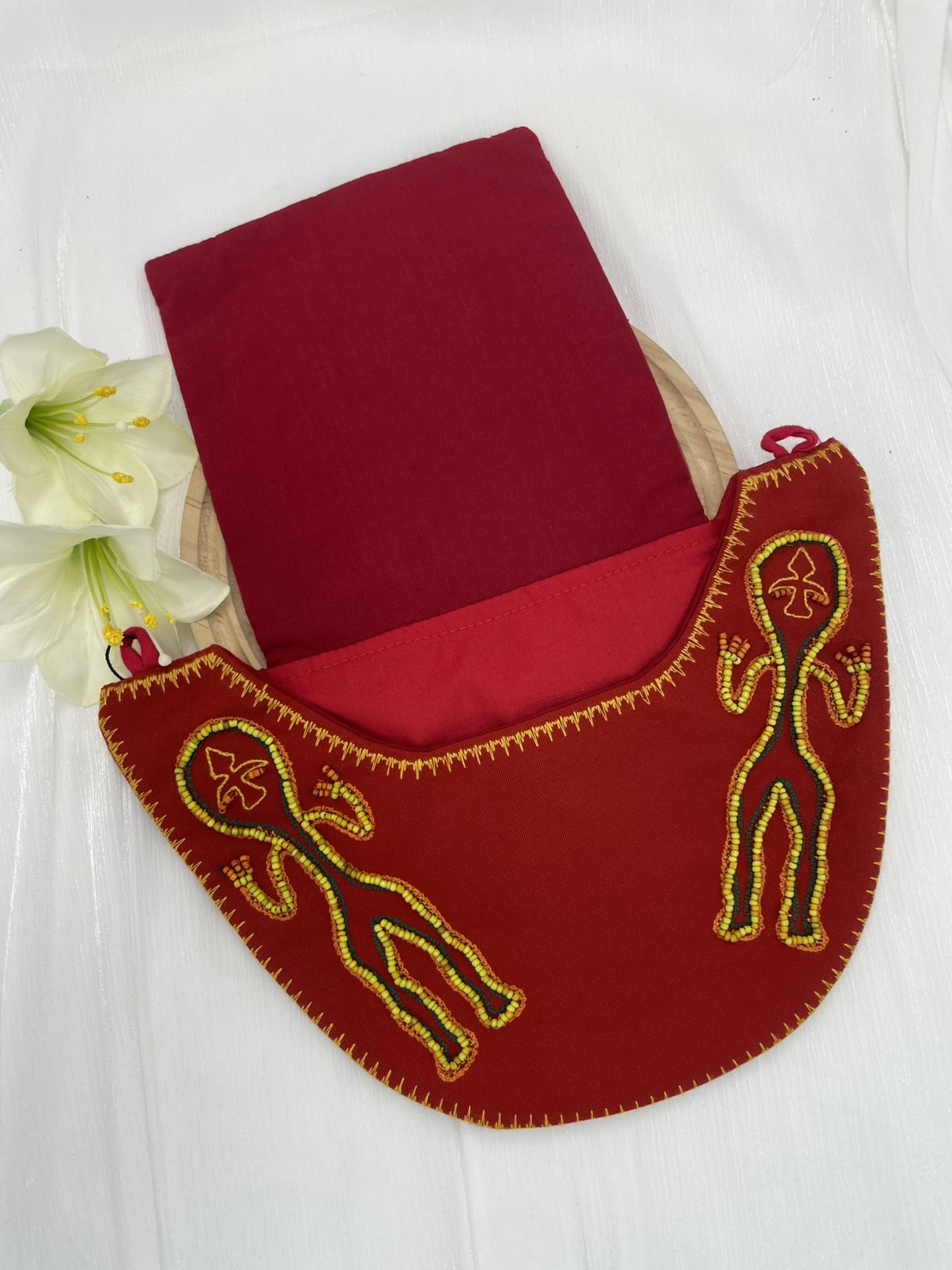 No.1手工珠繡刀冰圖騰包-深16.5上寬28下寬約16.5