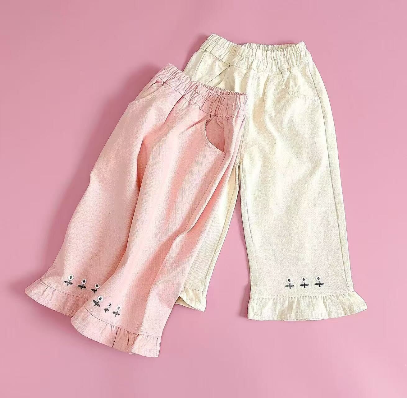 🐰𝐌𝐢𝐟𝐟𝐲 刺繡小花飛邊長褲