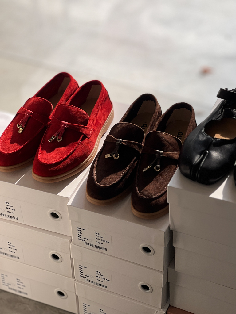 0812麂皮金釦樂福鞋