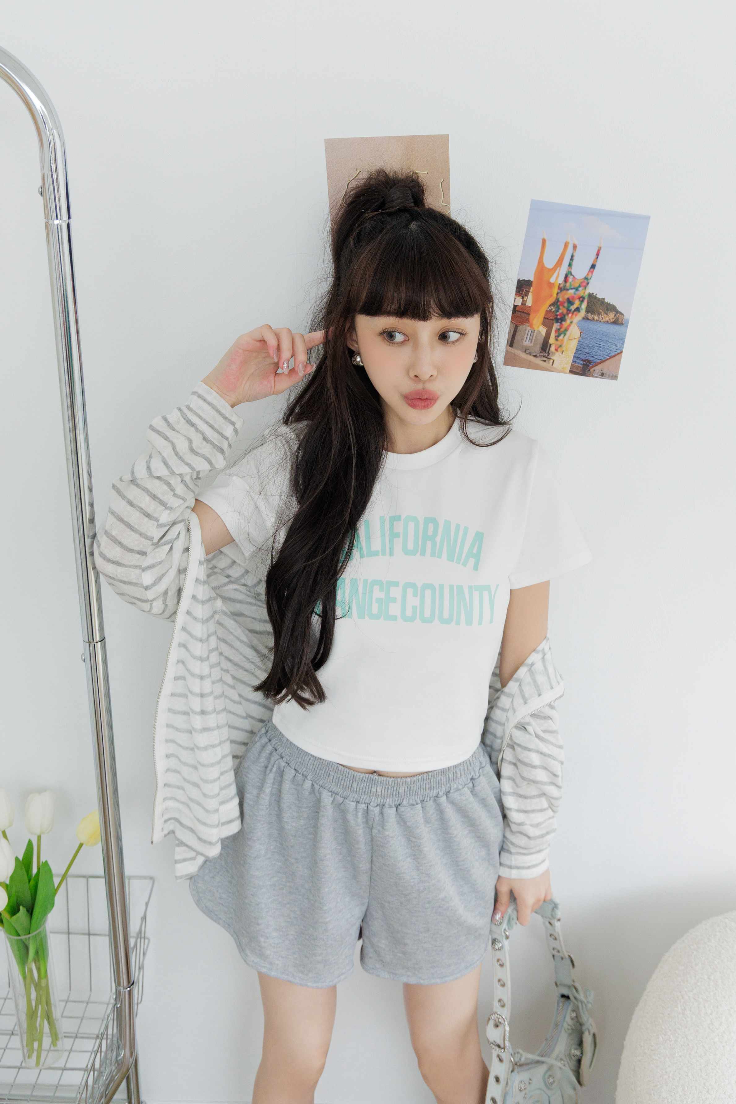 (現貨) 必收加州字母短ＴG06