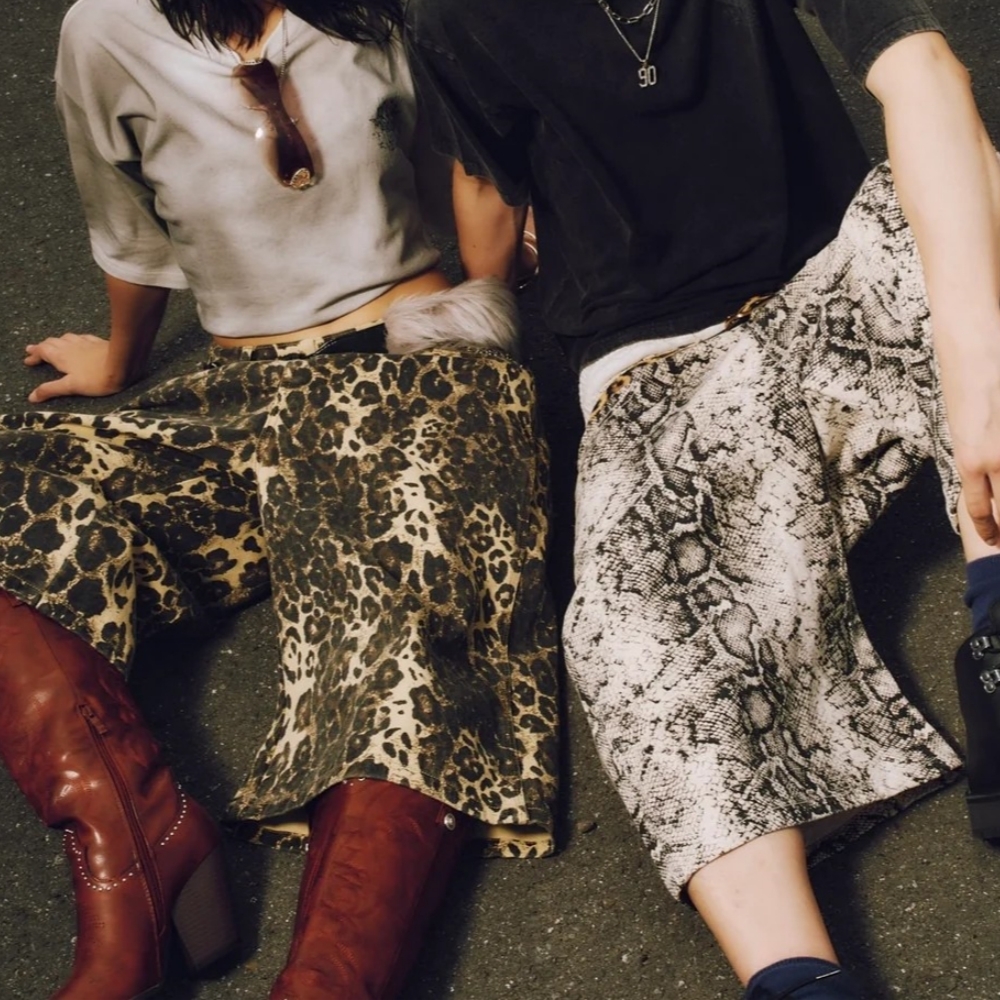 9090 Assort Big Buggy Shorts 皇冠標誌 膝下 牛仔短褲 NN2055