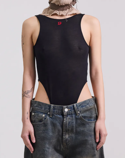 Silver 9 透膚露腰挖背連身衣 (黑)