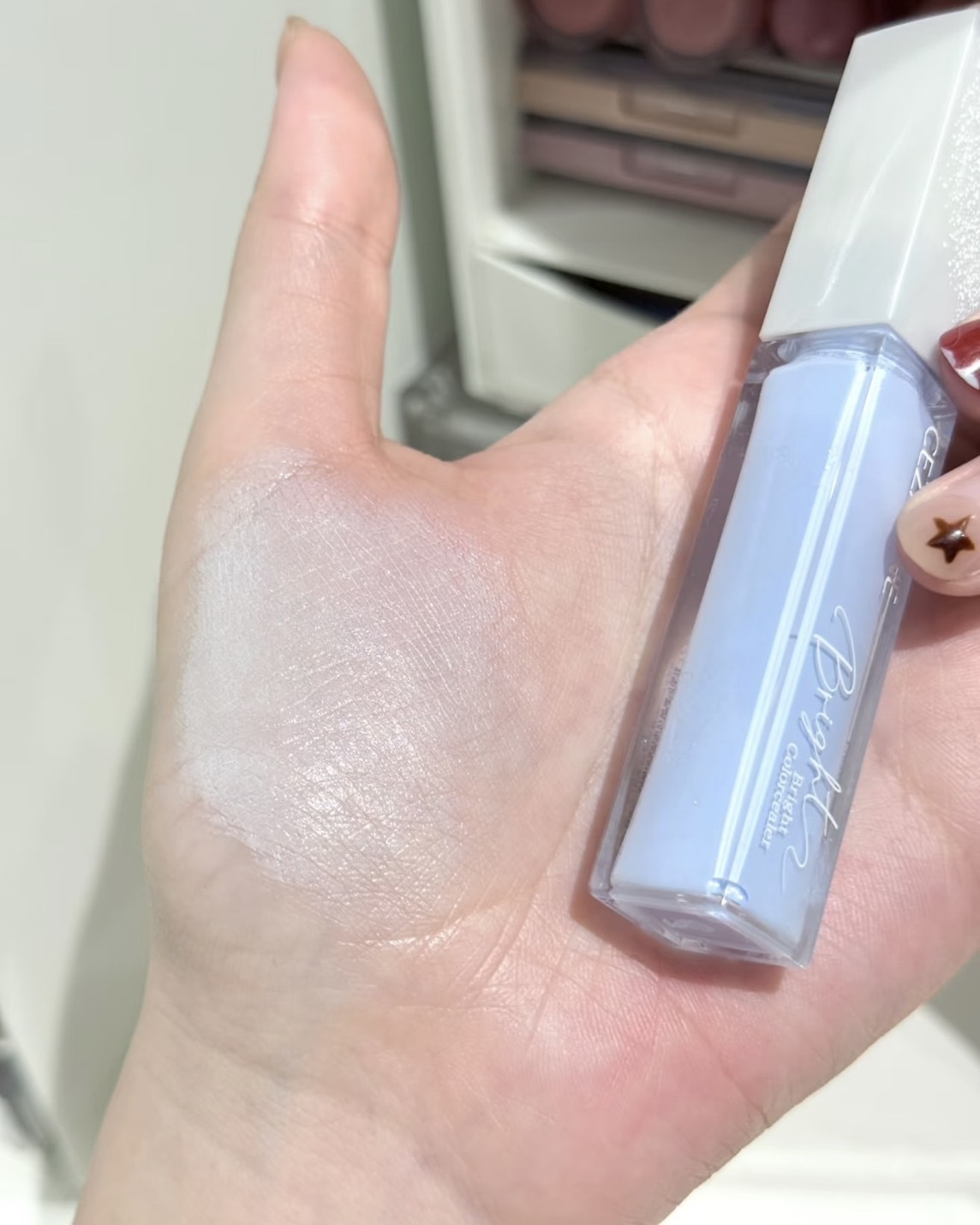 <日本超難買>Cezanne 透藍雪肌 亮澤 修色 遮瑕 清透 藍色 提亮液