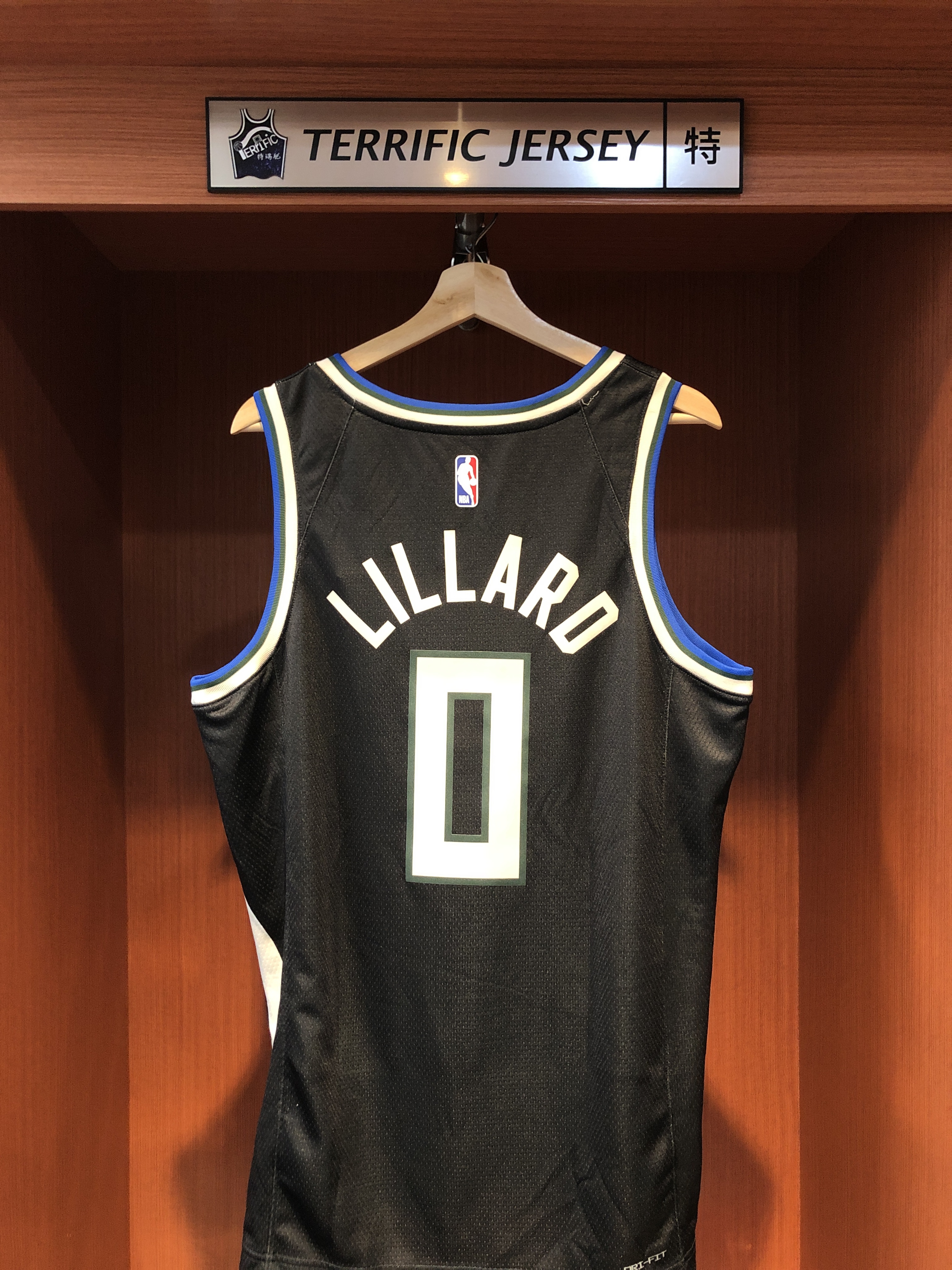 NBA球衣 Damian Lillard 密爾瓦基公鹿黑 Statement Jordan Swingman 球迷版 熱轉印 含贊助商標 全新