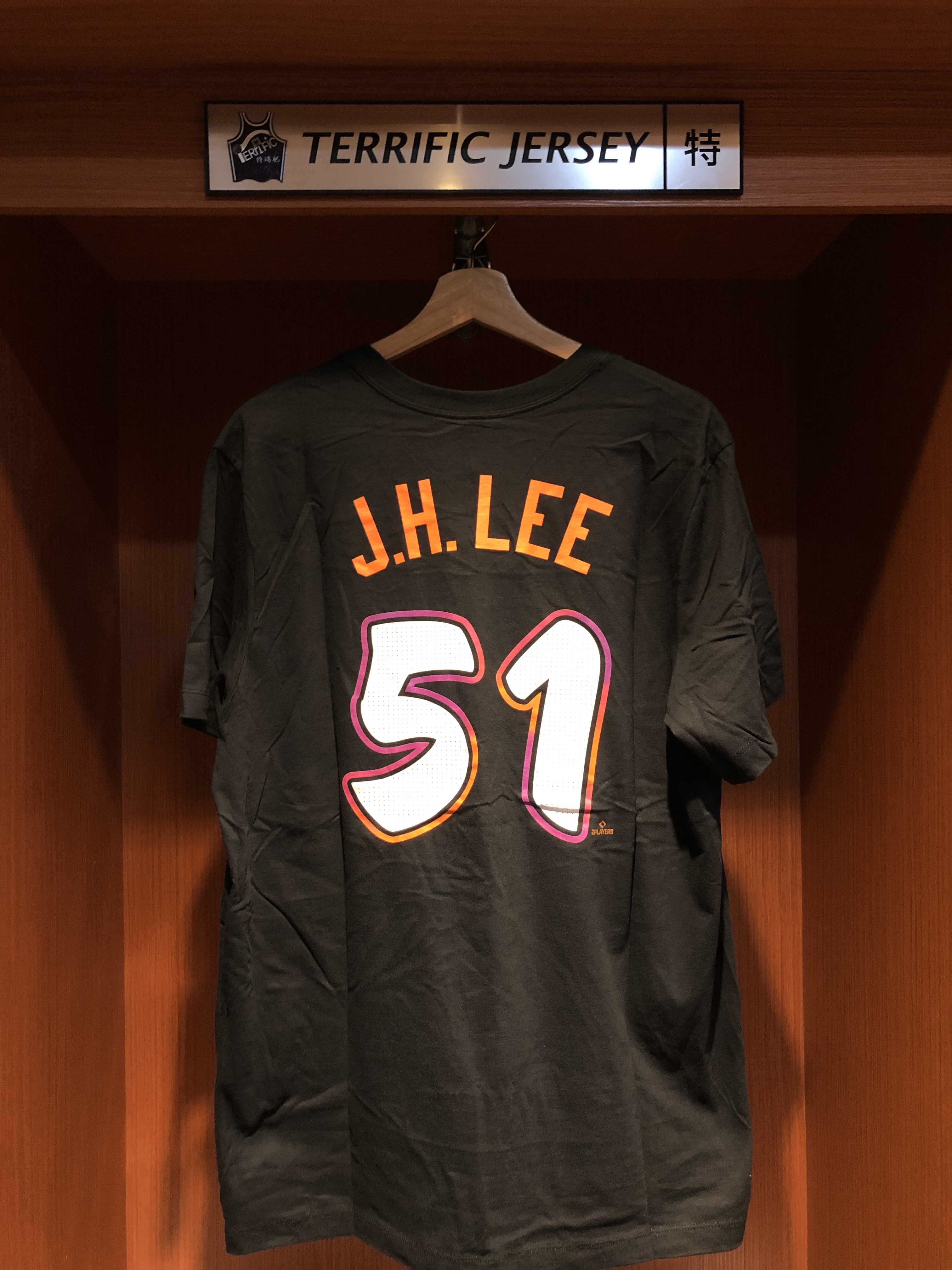 MLB短袖  J.H.Lee 舊金山巨人城市 李政厚 Nike Player Name Tee 棉質 全新
