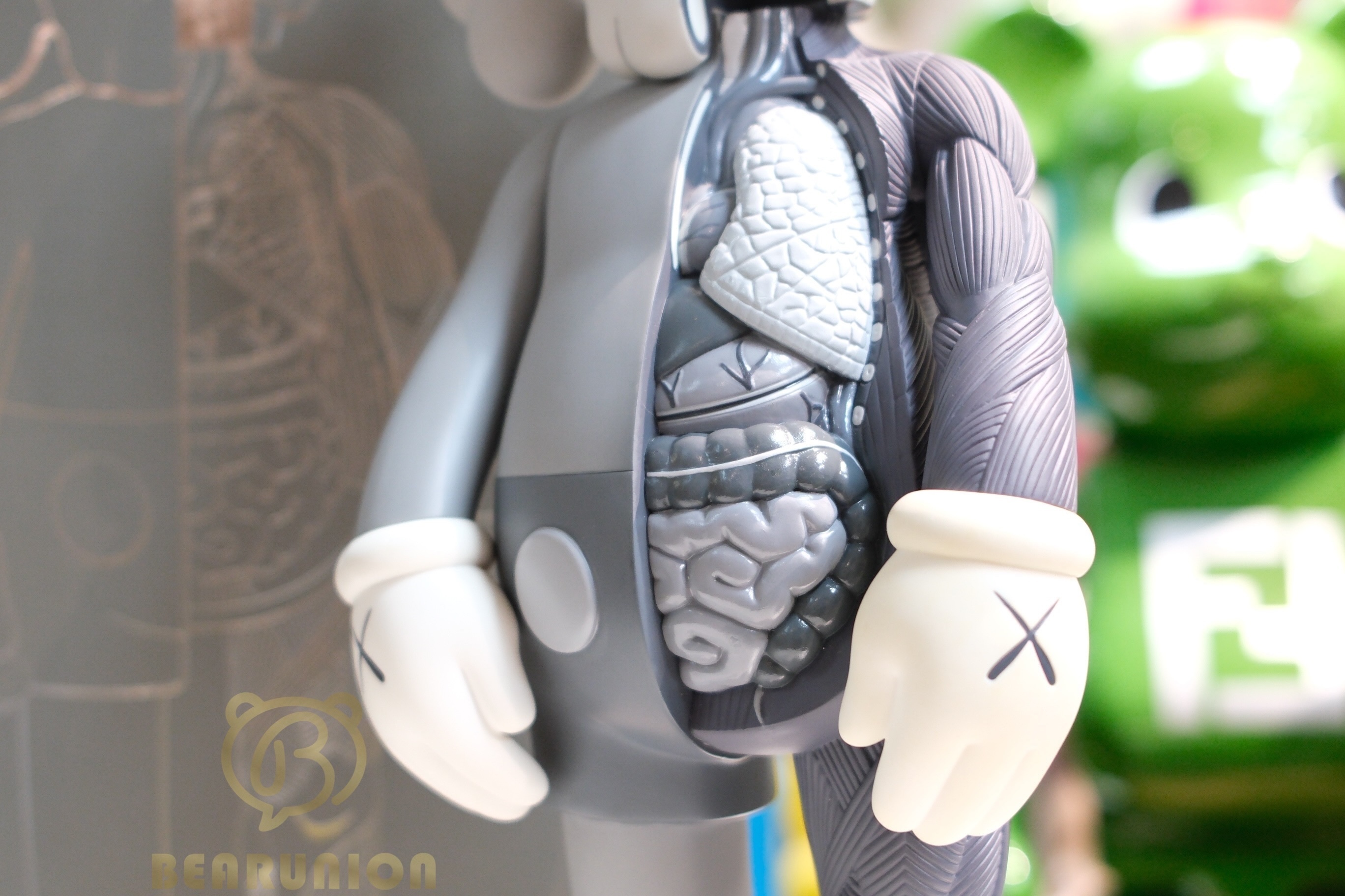 🥇現貨🥇KAWS Five Years Later 5YL Dissected Companion Grey
