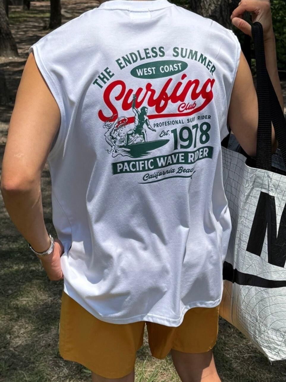 英文字圖案背心 V1159