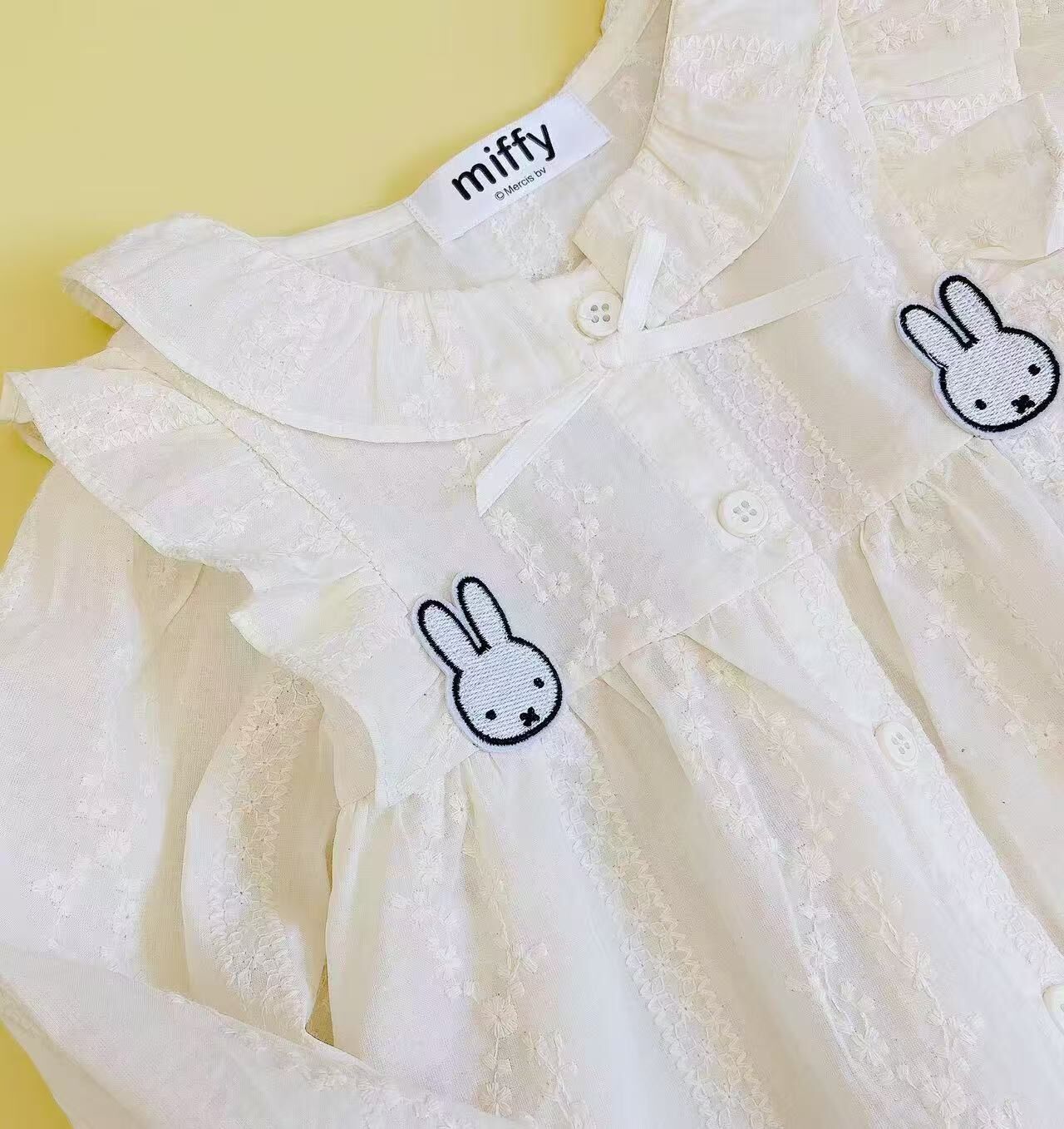 🐰𝐌𝐢𝐟𝐟𝐲 繡花長袖襯衫