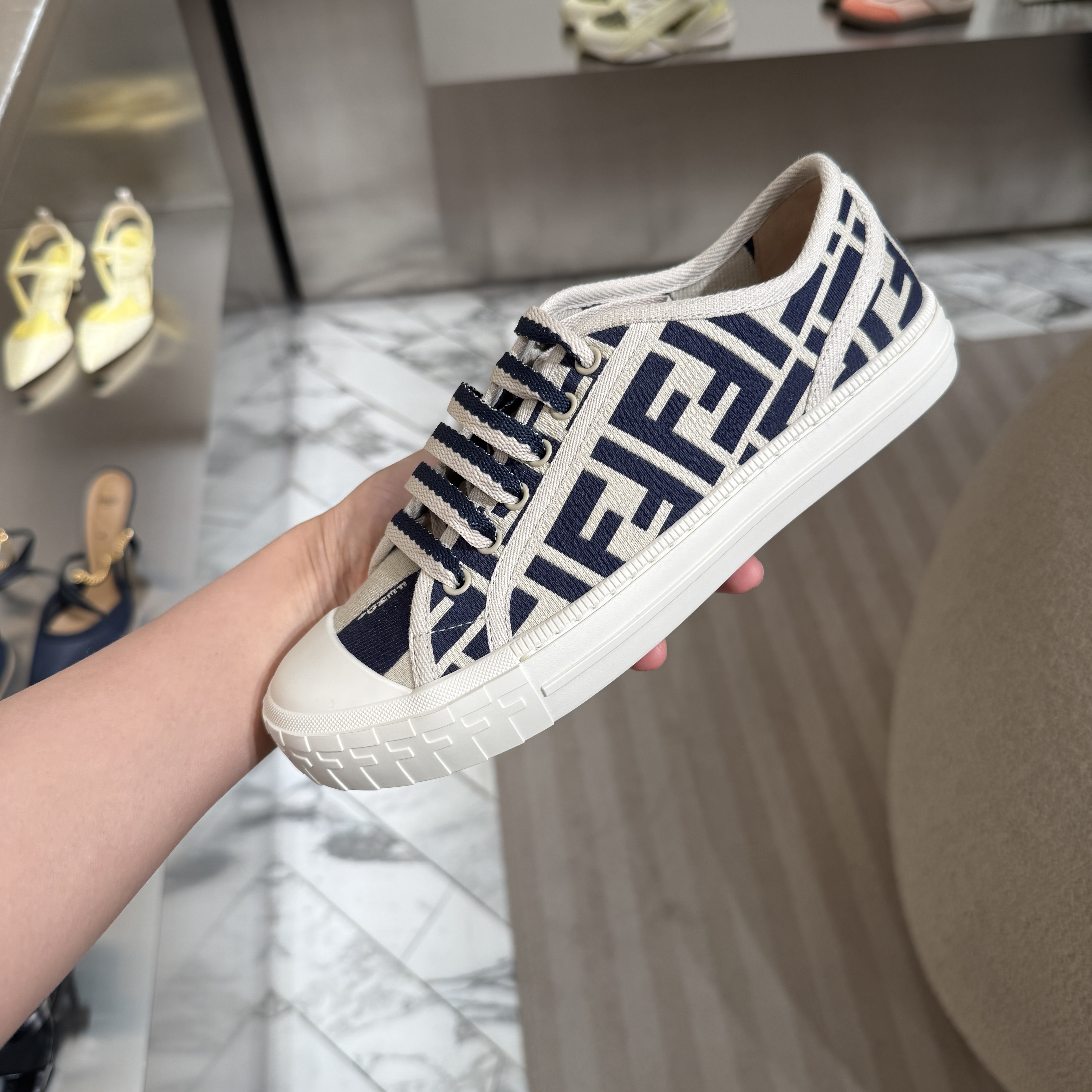 Fendi FF logo low top canvas sneakers navy beige